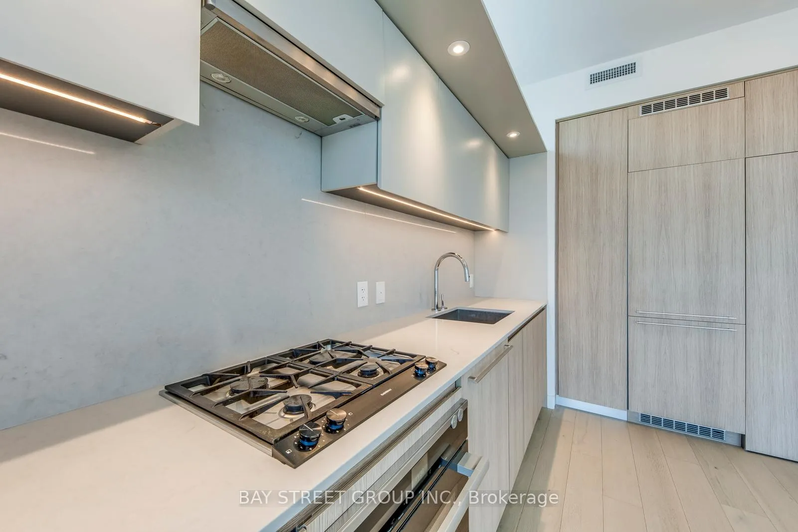 Photo 14 of Unit 1907, 81 Wellesley Street E, Toronto, Church-Yonge Corridor — HOMEH