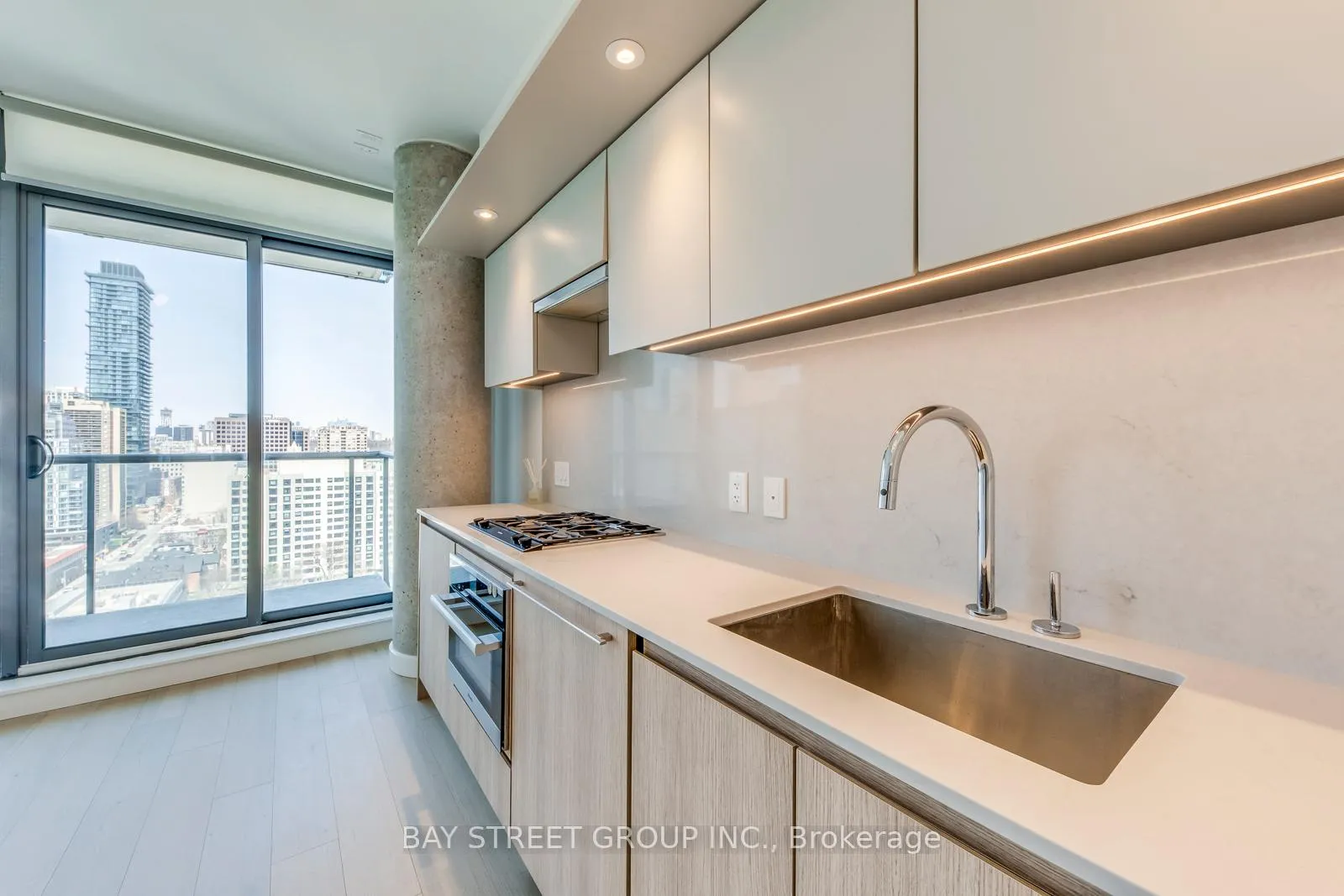 Photo 15 of Unit 1907, 81 Wellesley Street E, Toronto, Church-Yonge Corridor — HOMEH