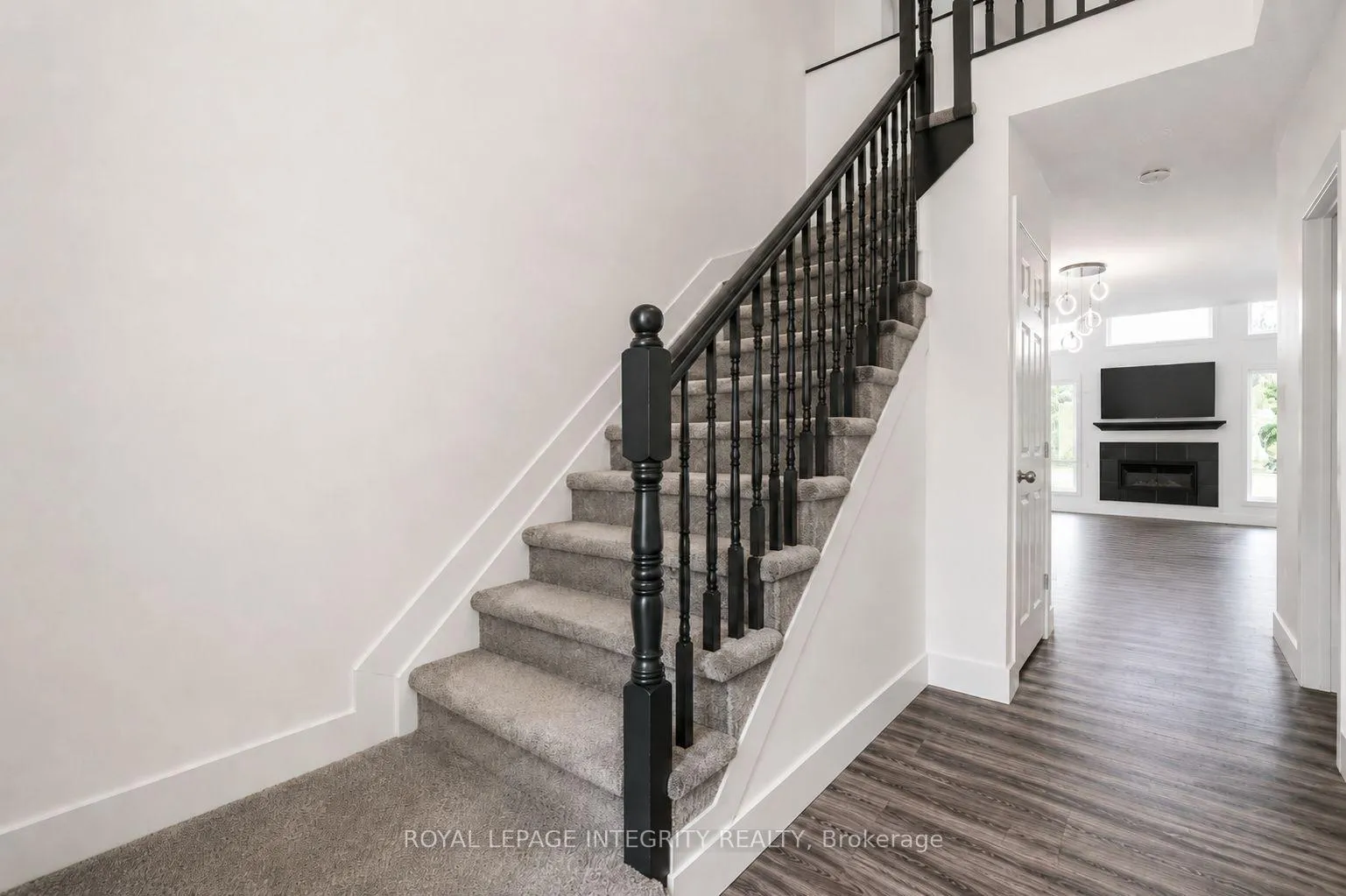 Photo 4 of 79 Bishops Mills Way, Ottawa, Kanata - Beaverbrook — HOMEH