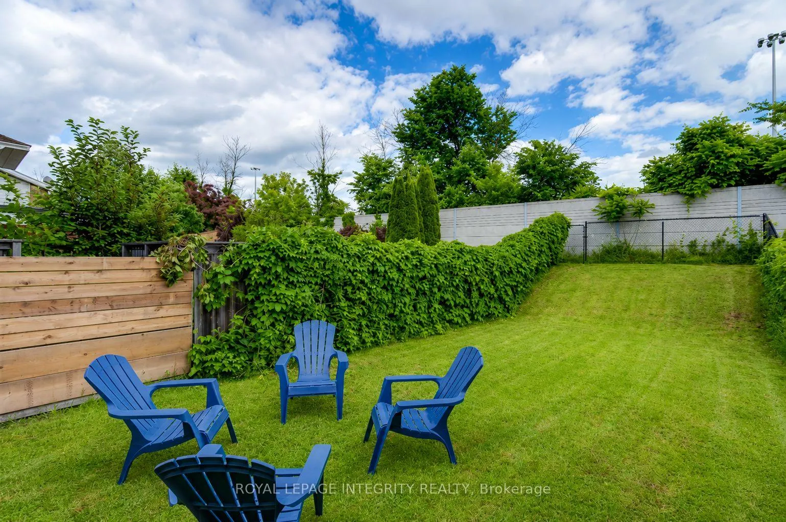 Photo 23 of 79 Bishops Mills Way, Ottawa, Kanata - Beaverbrook — HOMEH