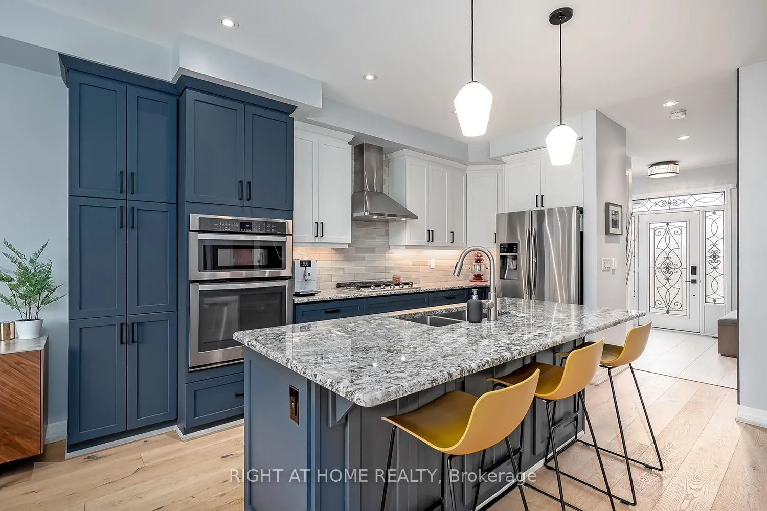 Photo 7 of 80 Forest Ridge Avenue, Hamilton, Waterdown — HOMEH