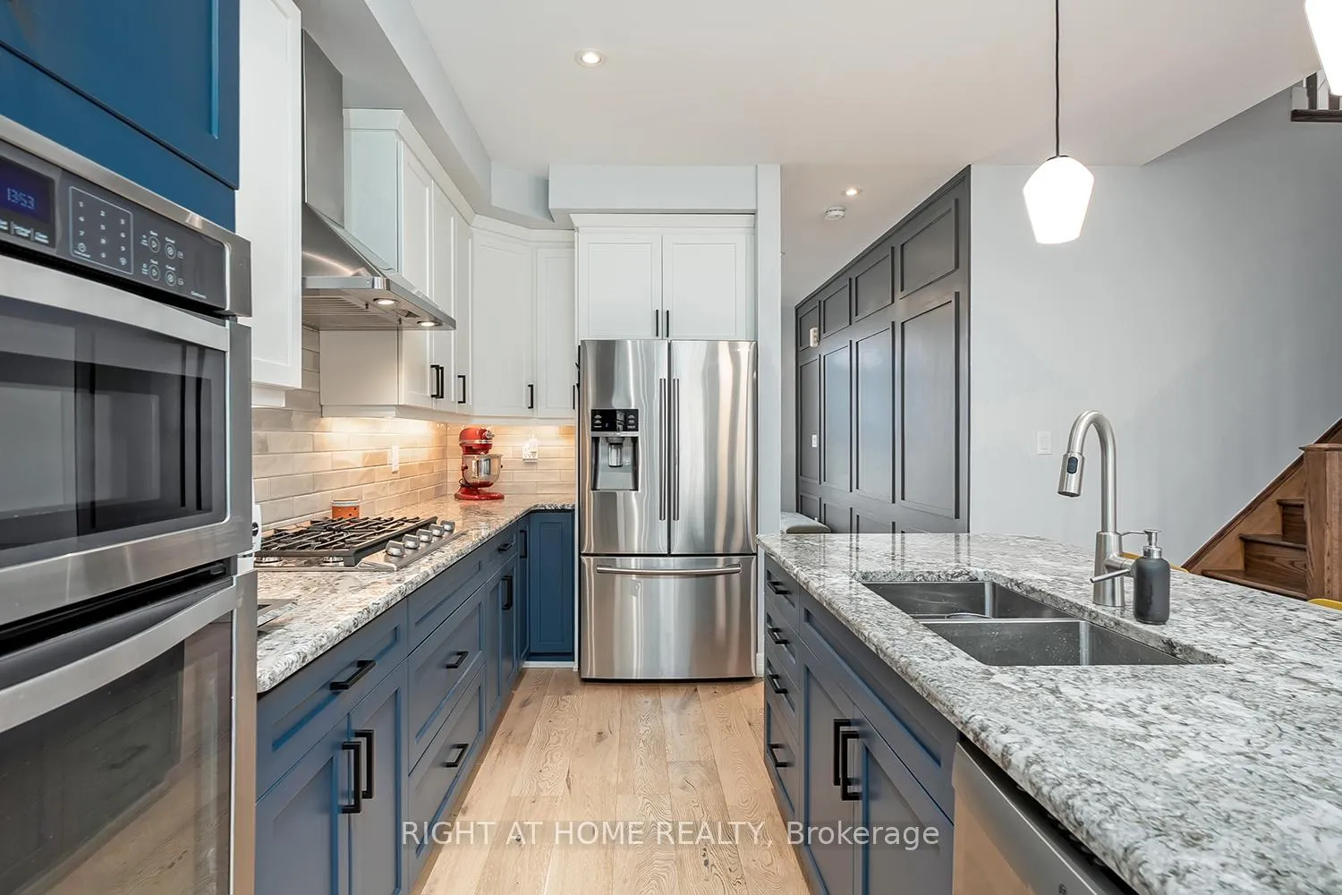 Photo 9 of 80 Forest Ridge Avenue, Hamilton, Waterdown — HOMEH