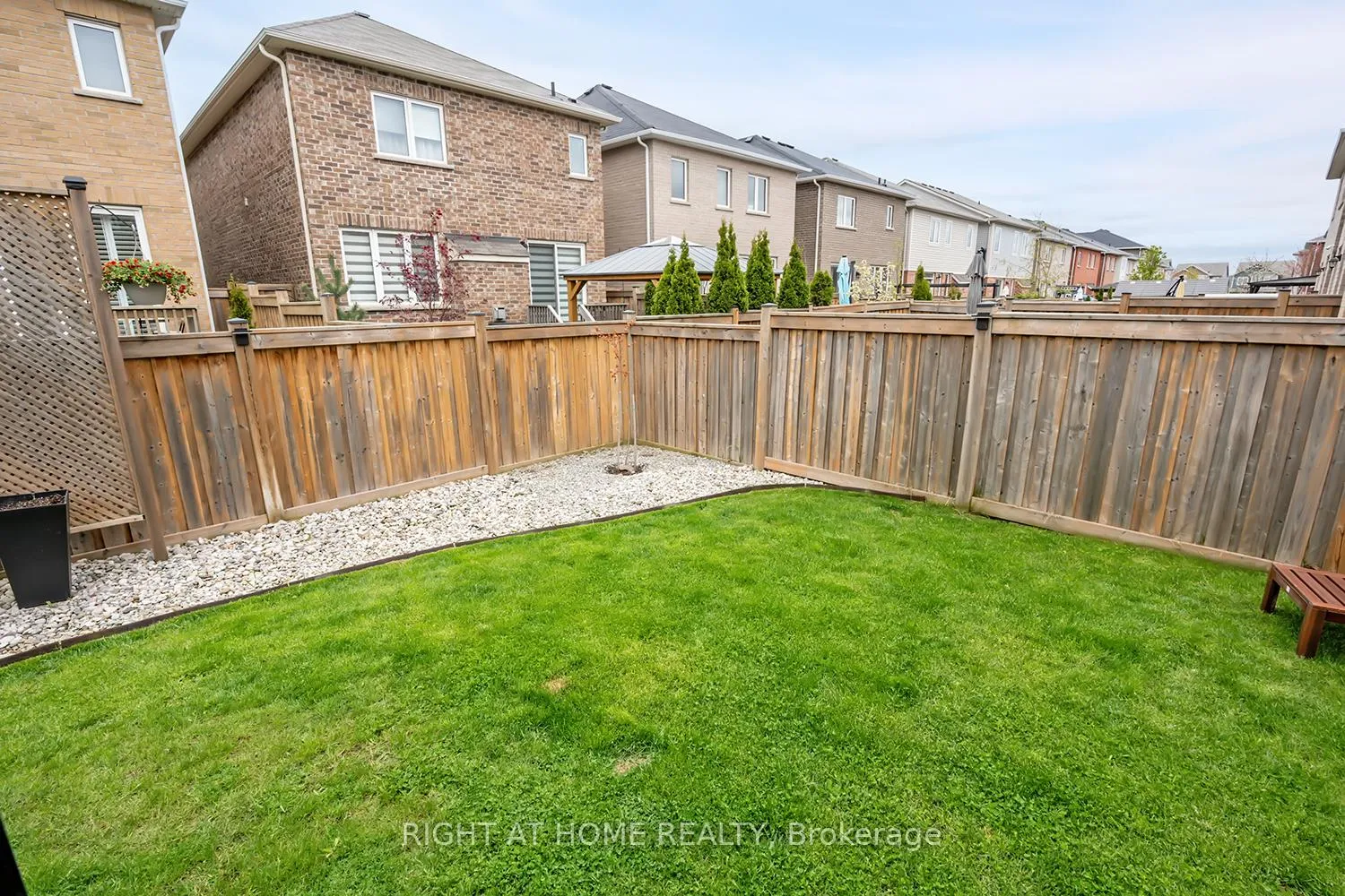 Photo 47 of 80 Forest Ridge Avenue, Hamilton, Waterdown — HOMEH