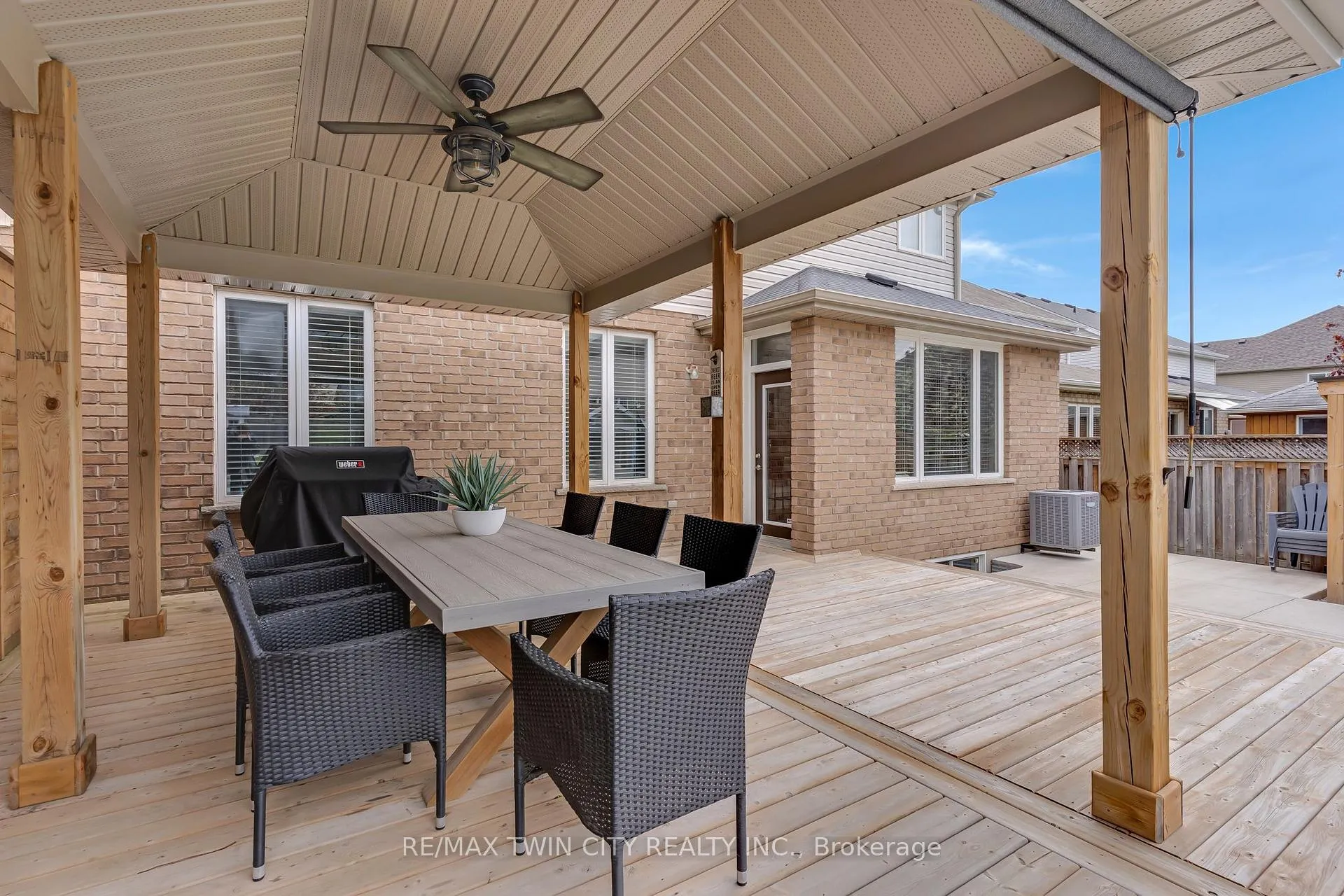 Photo 42 of 237 Waterbend Crescent, Kitchener — HOMEH