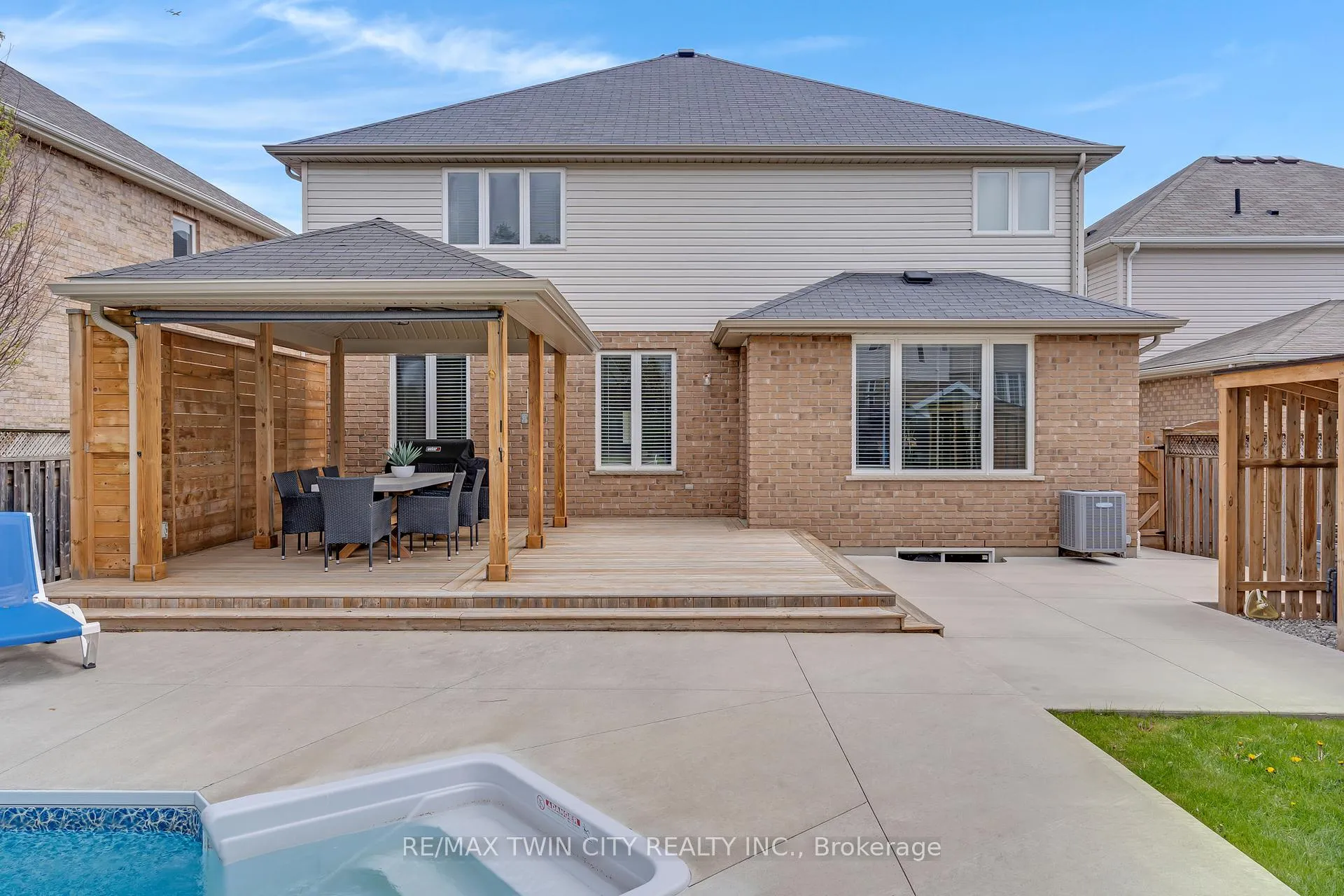 Photo 44 of 237 Waterbend Crescent, Kitchener — HOMEH
