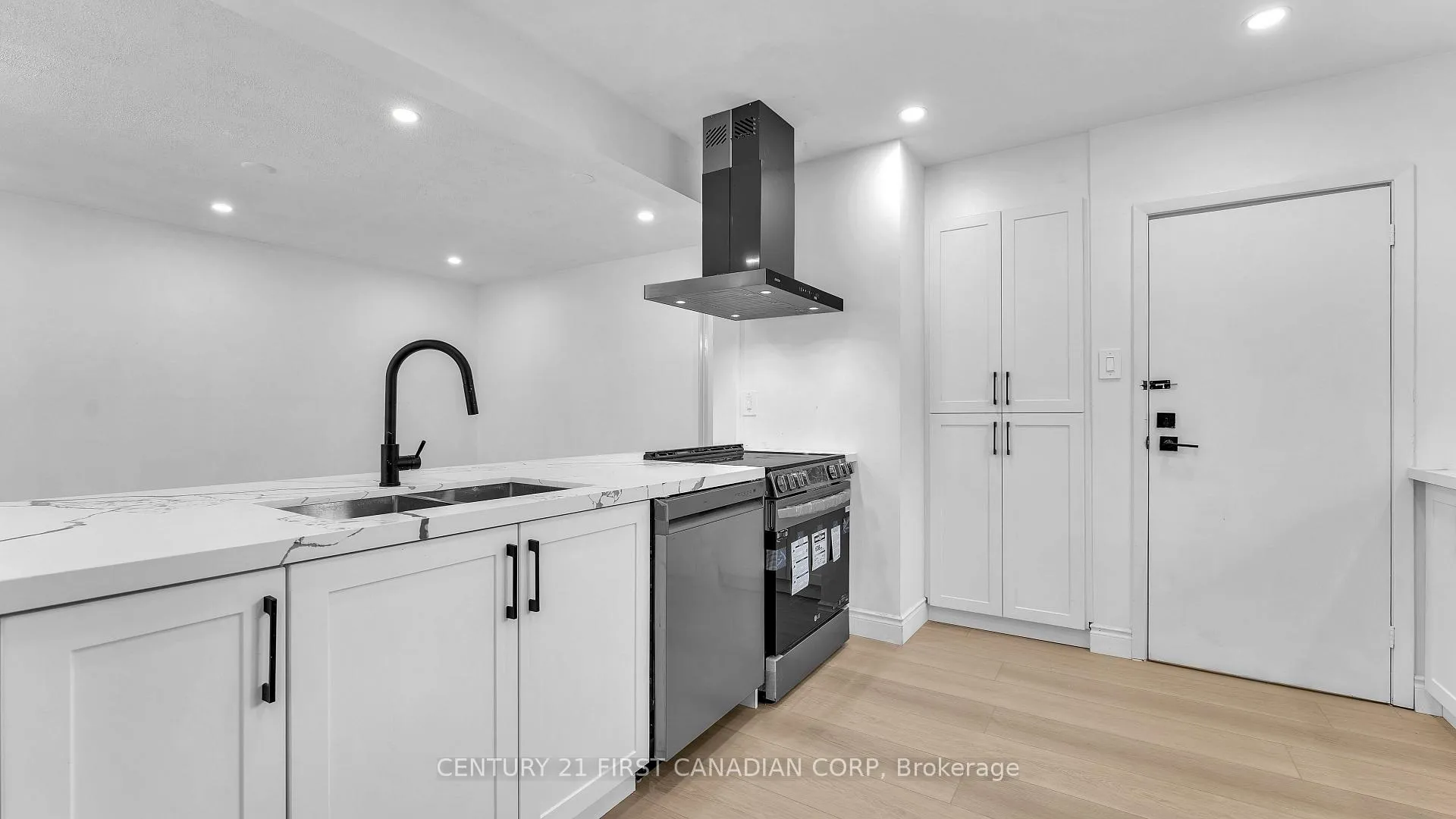 Photo 5 of Unit #UPPER, 48 Toulon Crescent, London, East I — HOMEH