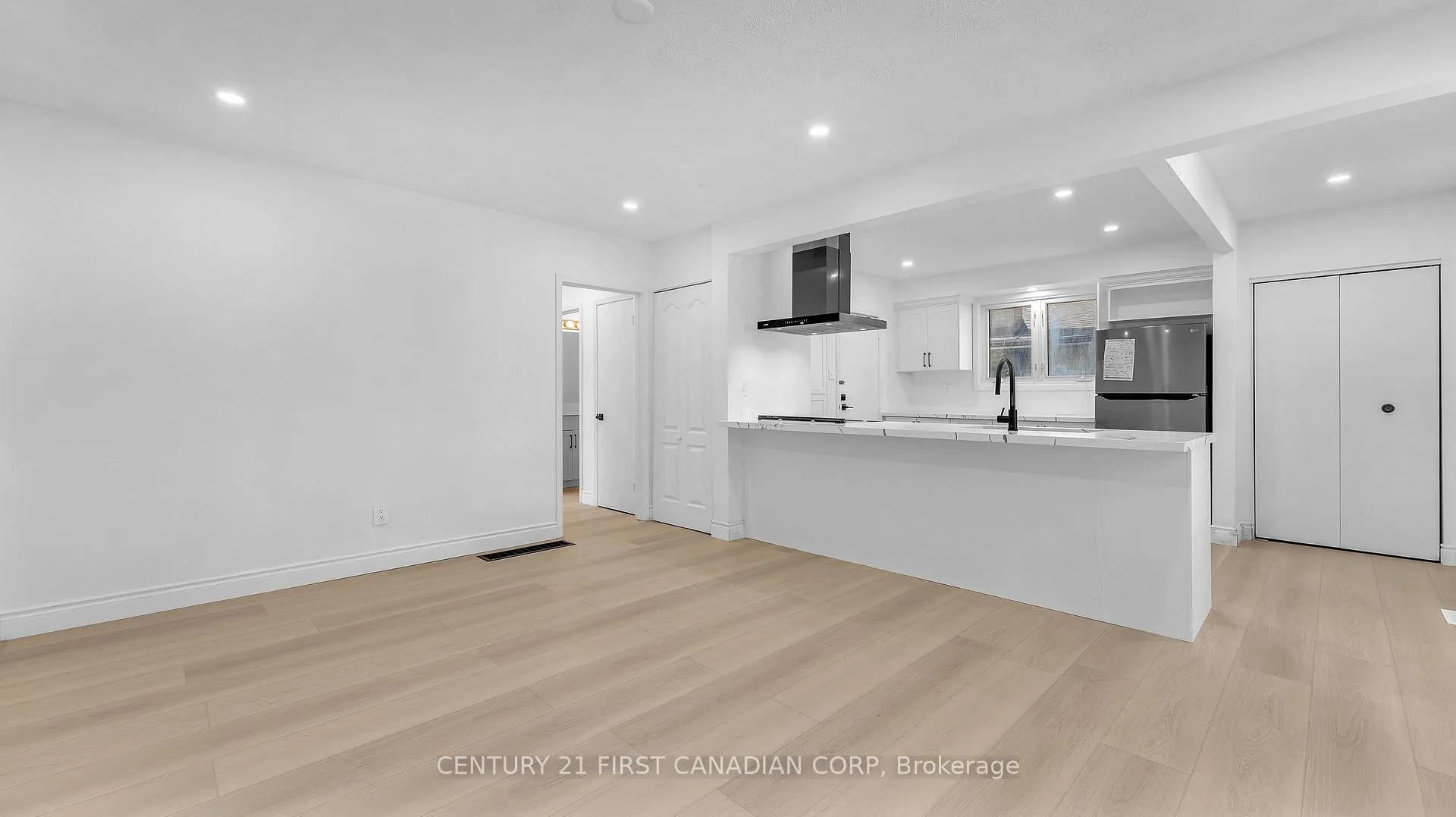 Photo 8 of Unit #UPPER, 48 Toulon Crescent, London, East I — HOMEH