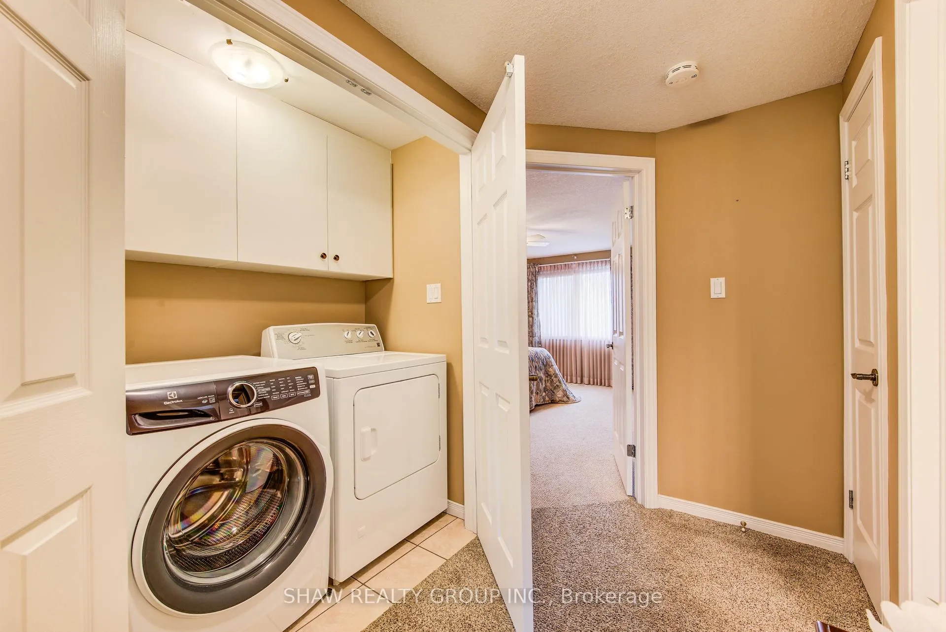 Photo 33 of 28 Walker Way, Guelph, Pineridge/Westminster Woods — HOMEH
