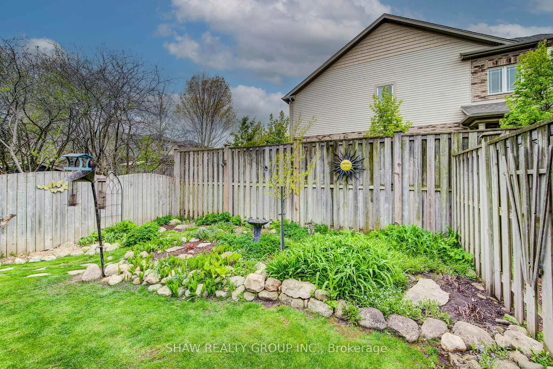 Photo 45 of 28 Walker Way, Guelph, Pineridge/Westminster Woods — HOMEH