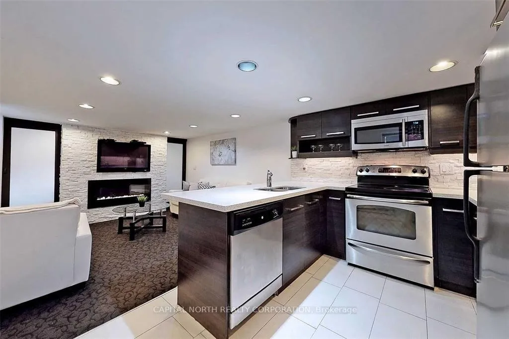 Photo 2 of Unit Lower, 4 Belle Ayre Boulevard, Toronto, Mount Pleasant East — HOMEH