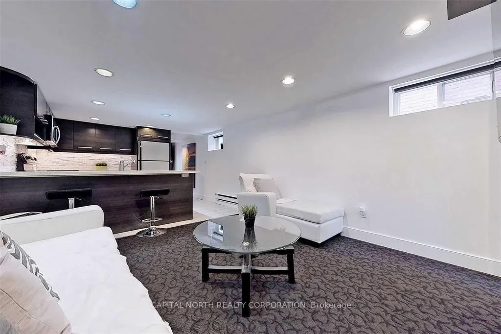 Photo 4 of Unit Lower, 4 Belle Ayre Boulevard, Toronto, Mount Pleasant East — HOMEH