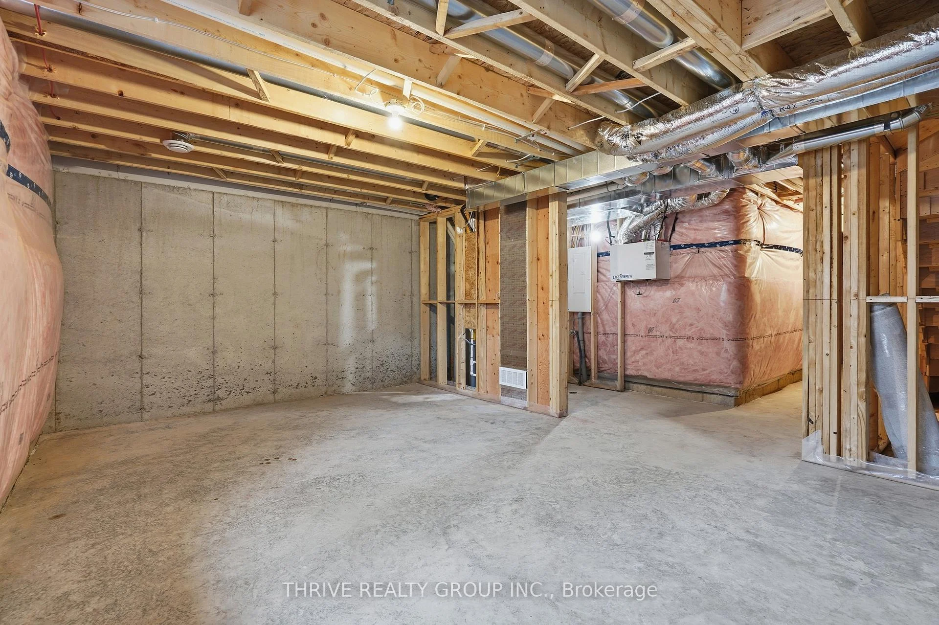 Photo 35 of Unit 3, 279 Hill Street, Central Elgin, Port Stanley — HOMEH