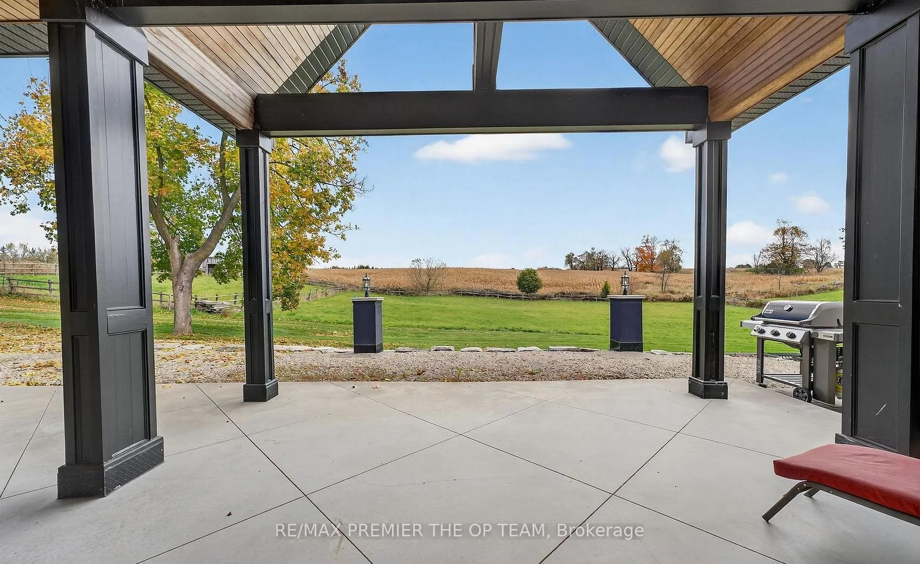 Photo 12 of 12355 Mill Road, Vaughan, Kleinburg — HOMEH