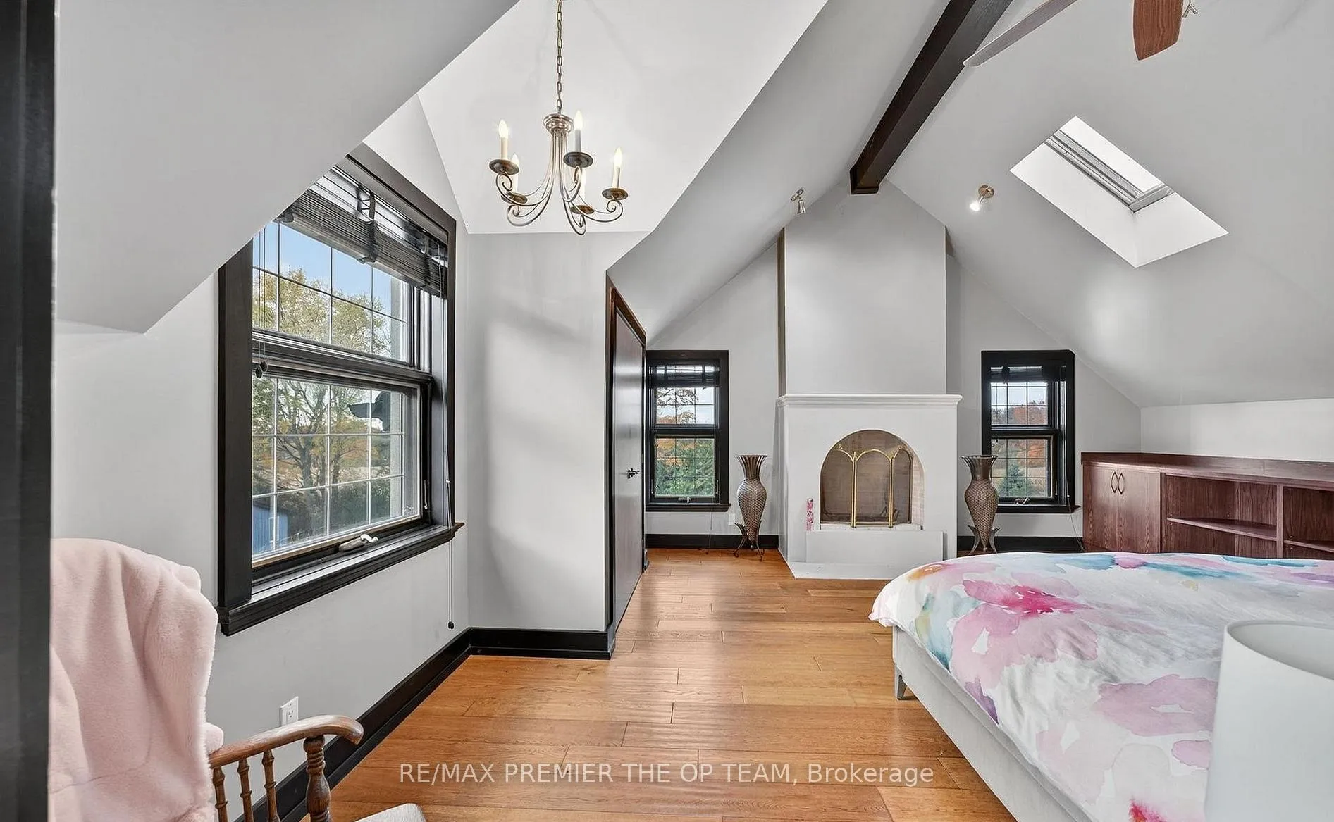 Photo 15 of 12355 Mill Road, Vaughan, Kleinburg — HOMEH