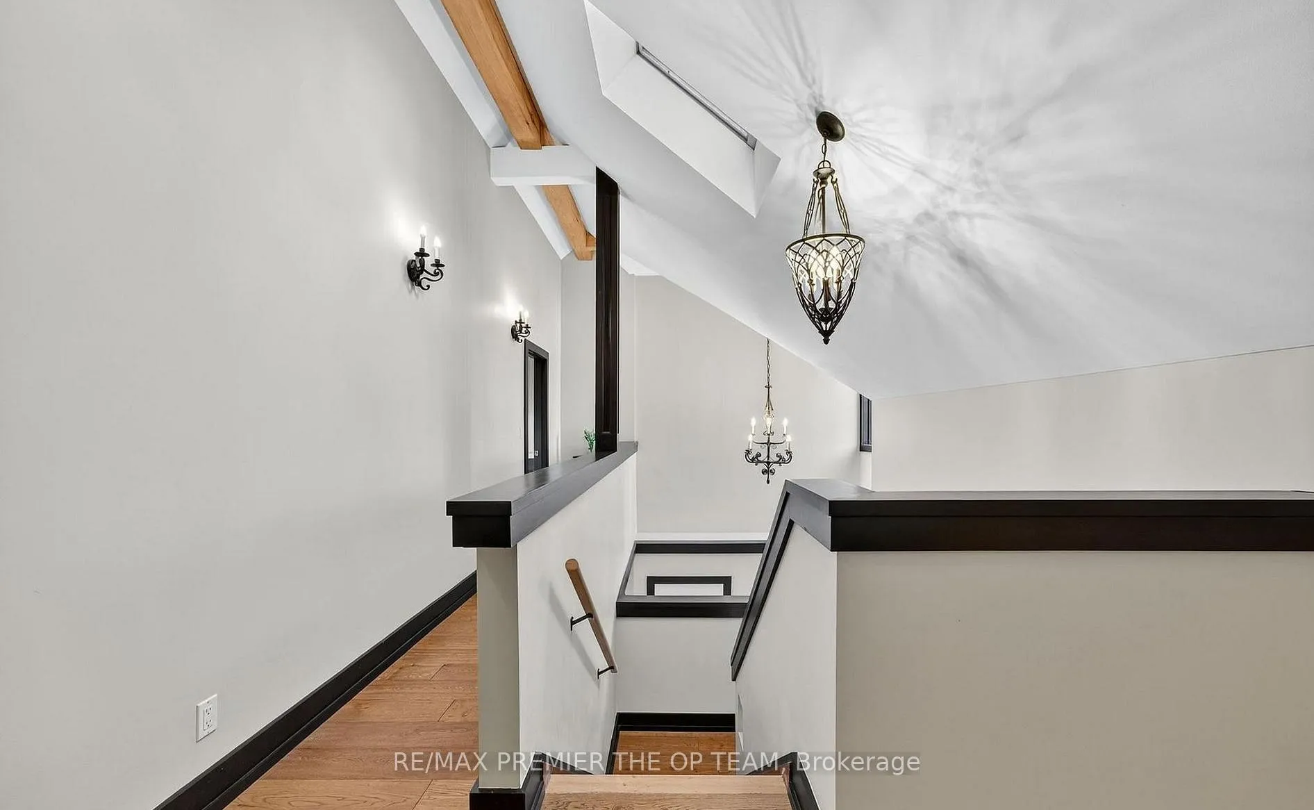 Photo 20 of 12355 Mill Road, Vaughan, Kleinburg — HOMEH