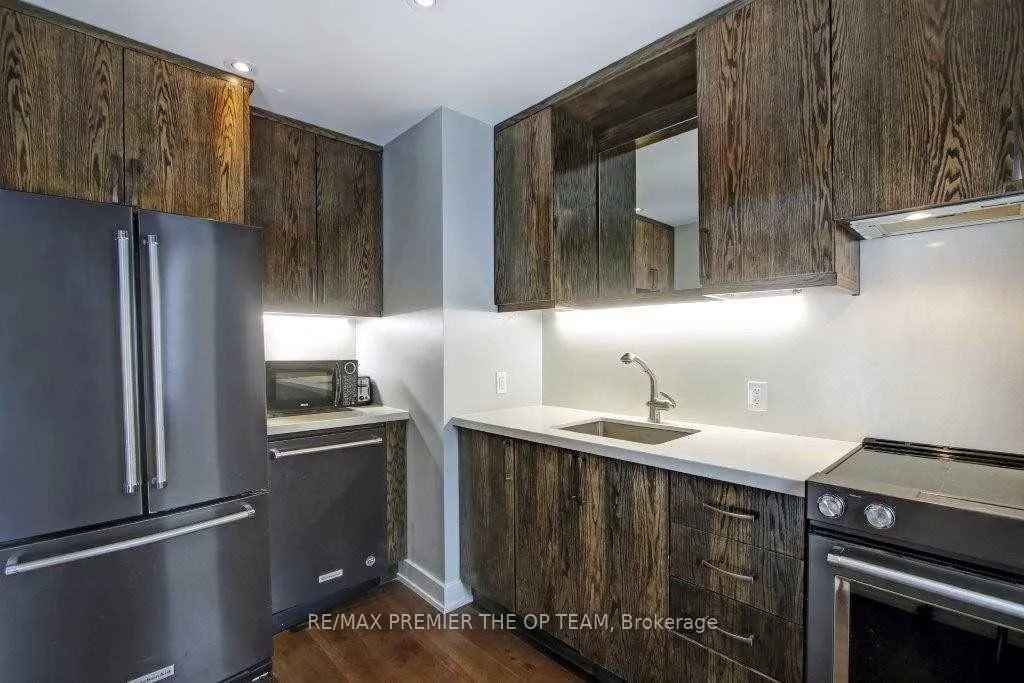 Photo 32 of 12355 Mill Road, Vaughan, Kleinburg — HOMEH