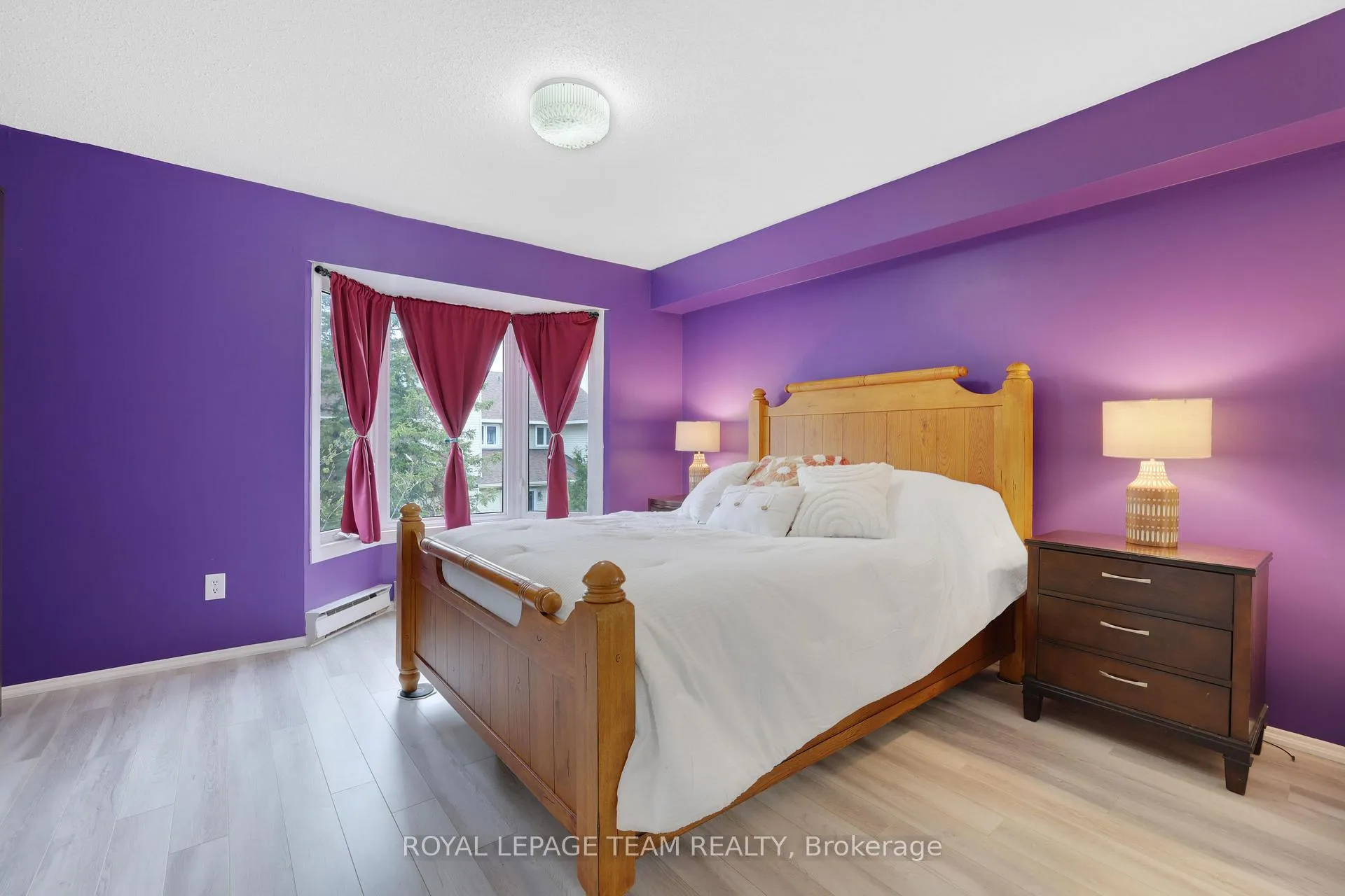 Photo 20 of 216 Steenbakkers Private, Ottawa, Hunt Club Park/Greenboro — HOMEH