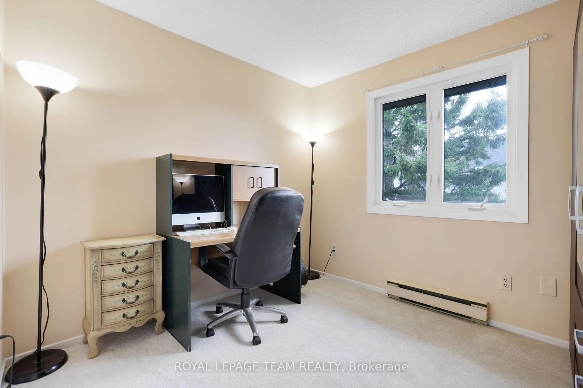 Photo 26 of 216 Steenbakkers Private, Ottawa, Hunt Club Park/Greenboro — HOMEH