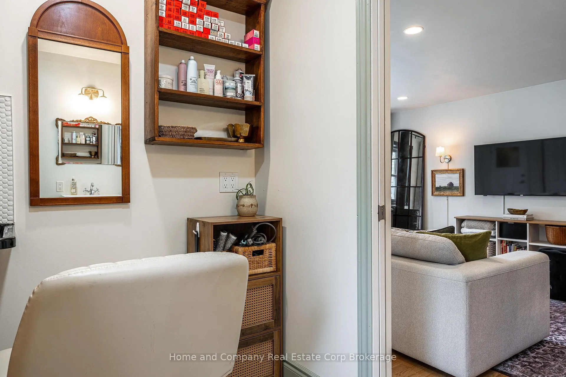 Photo 21 of 32 Cherry Street, Stratford — HOMEH