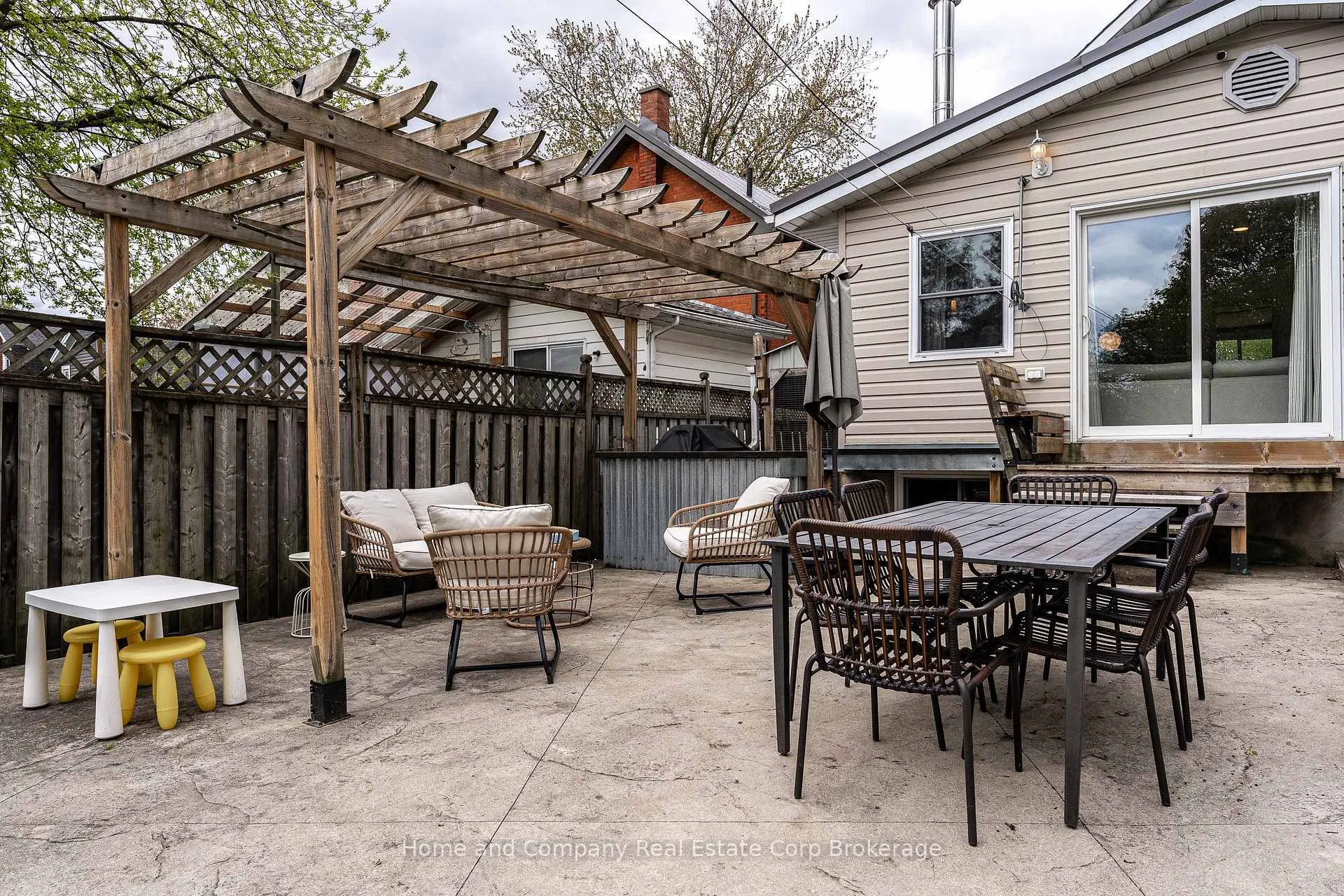 Photo 39 of 32 Cherry Street, Stratford — HOMEH