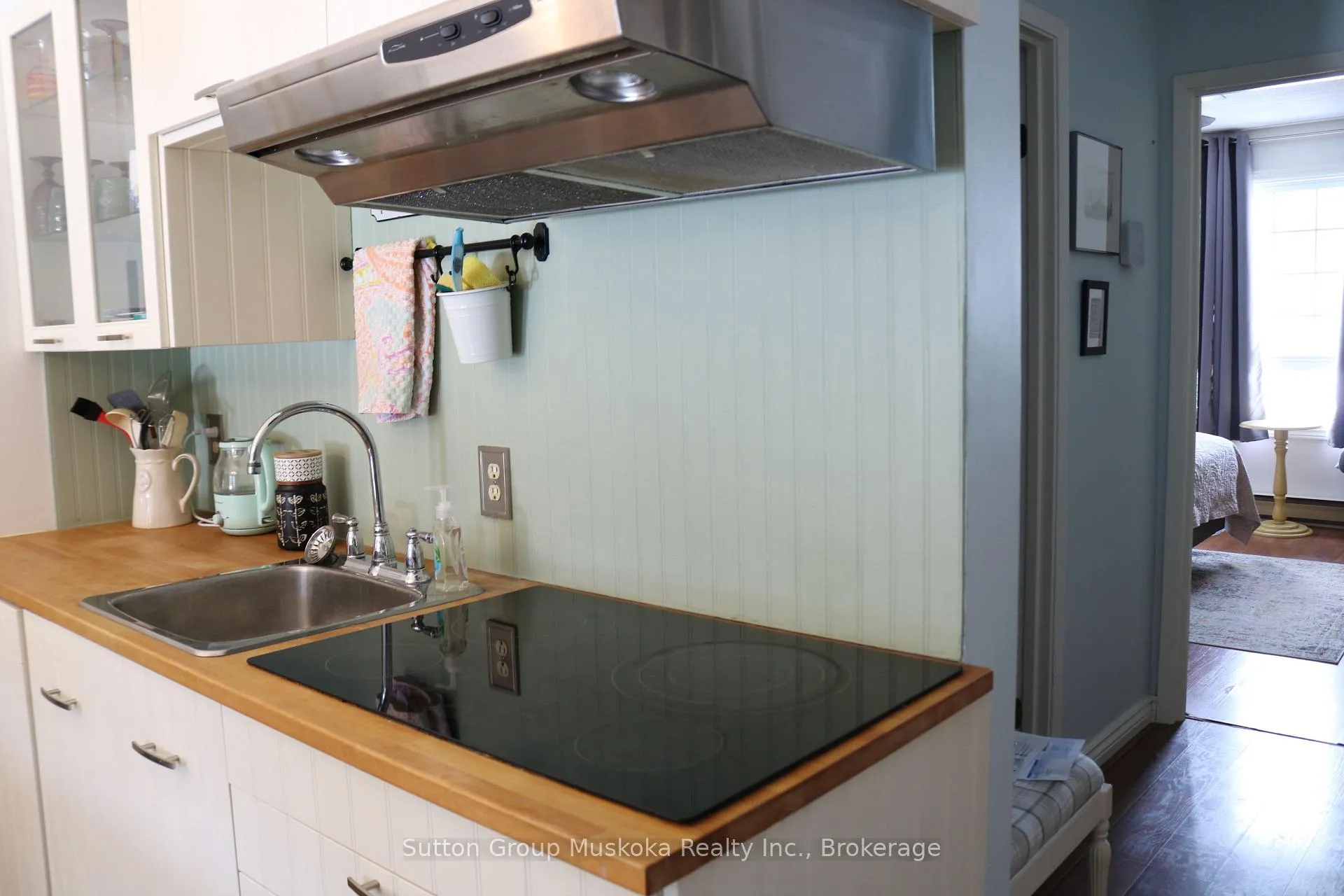 Photo 22 of Unit 4, 81 Laguna Parkway, Ramara, Rural Ramara — HOMEH