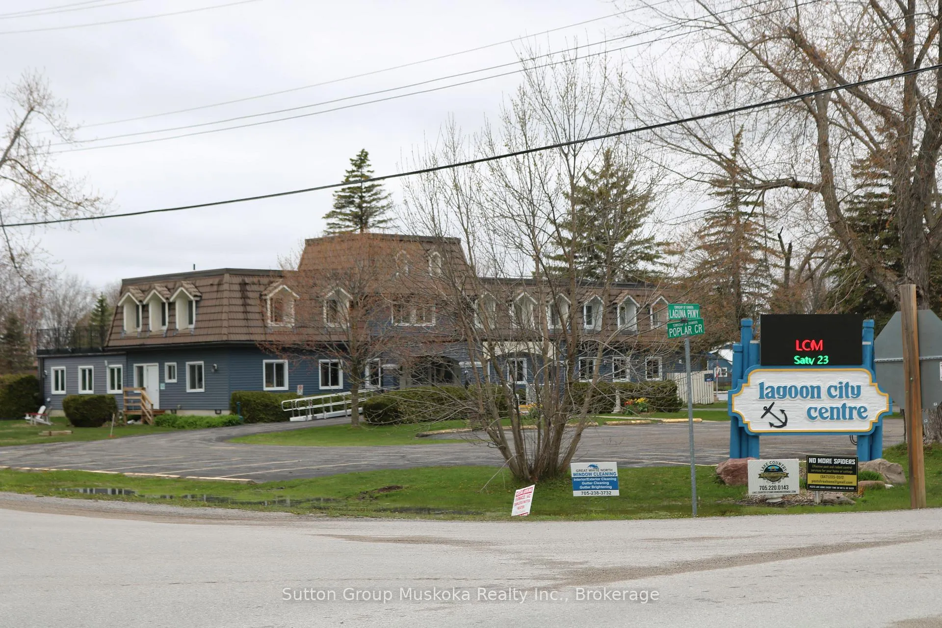 Photo 58 of Unit 4, 81 Laguna Parkway, Ramara, Rural Ramara — HOMEH