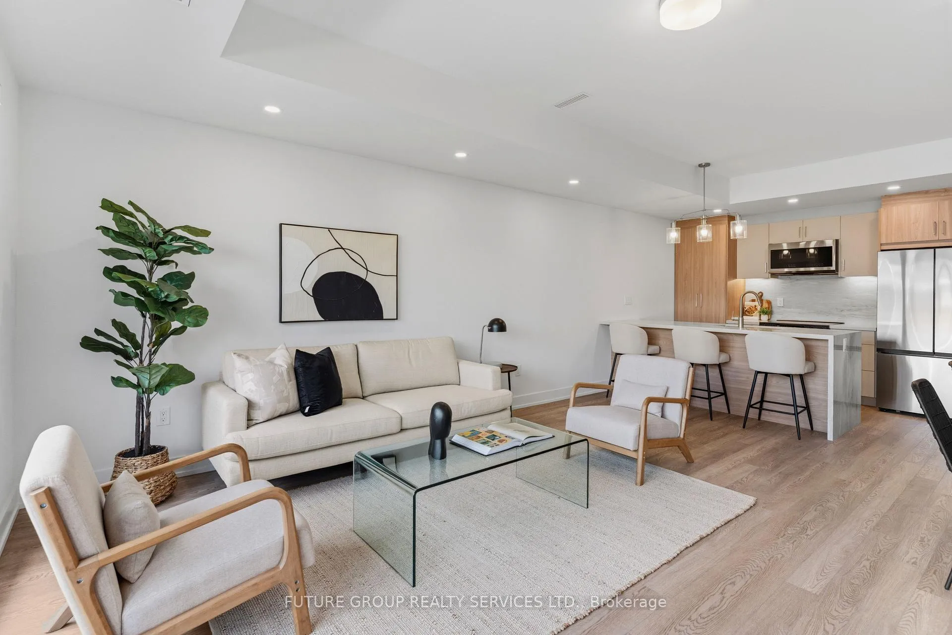 Photo 1 of Unit Unit 2, 86 Kenwood Avenue, Toronto, Humewood-Cedarvale — HOMEH