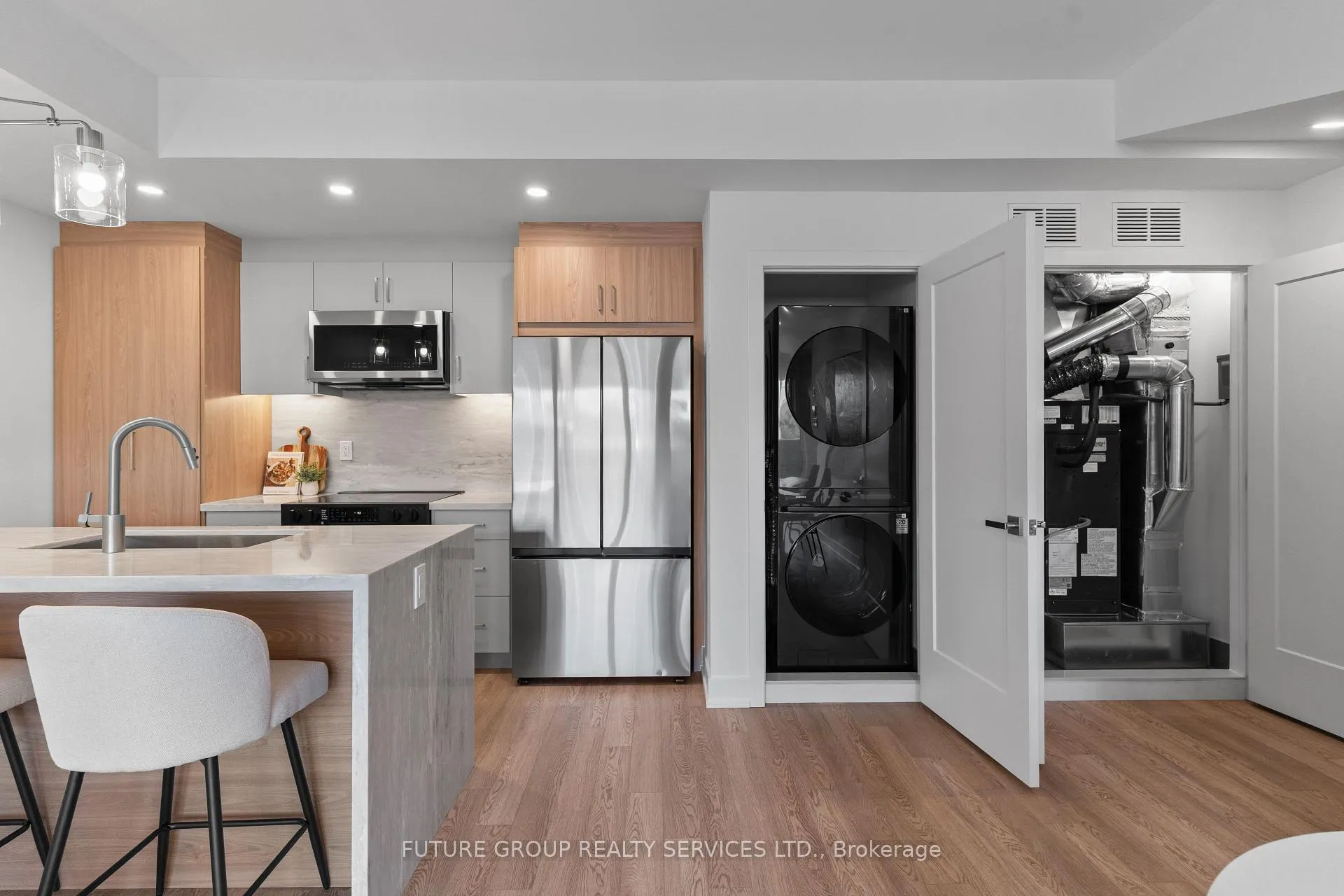 Photo 14 of Unit Unit 2, 86 Kenwood Avenue, Toronto, Humewood-Cedarvale — HOMEH
