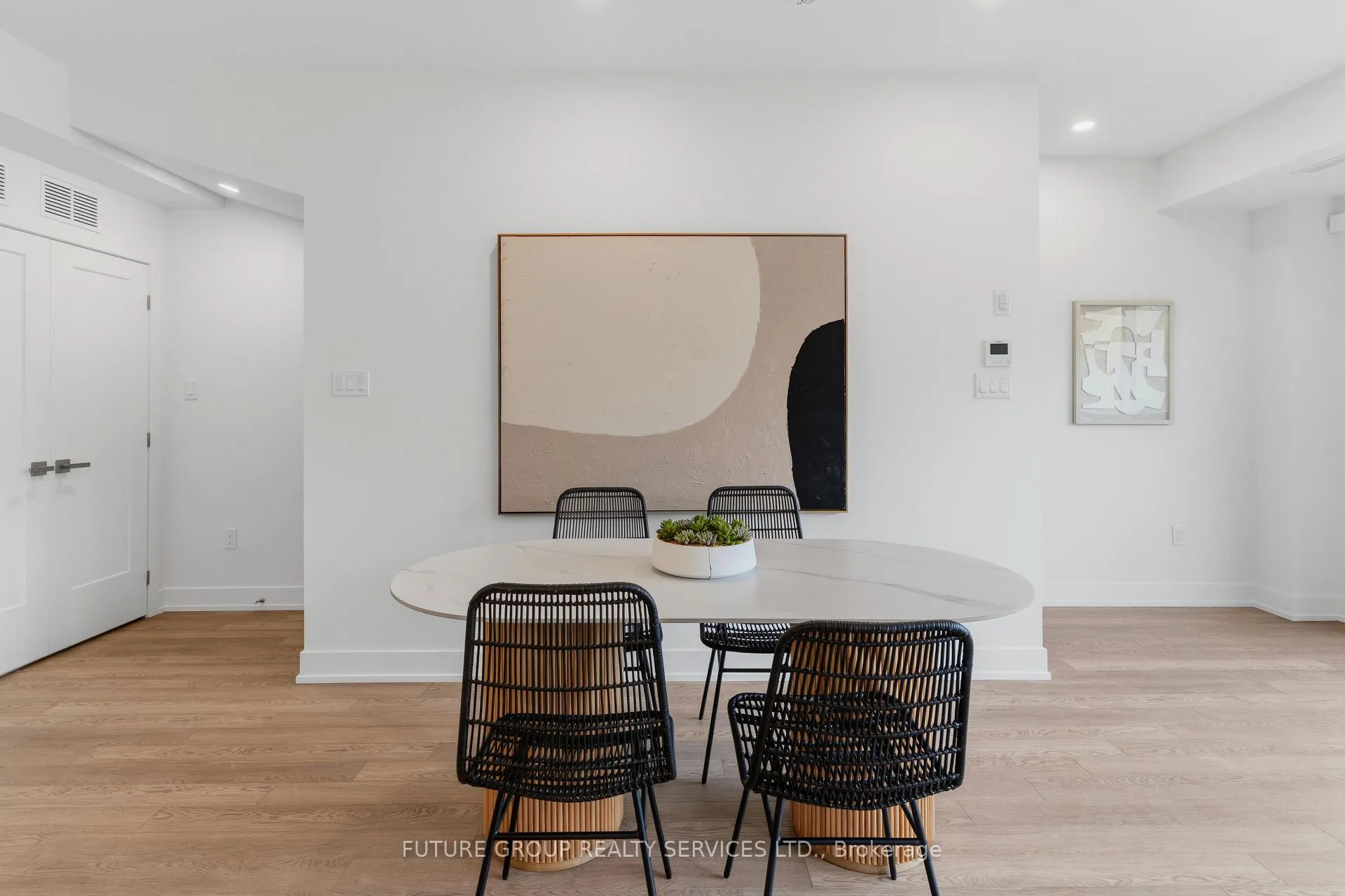 Photo 18 of Unit Unit 2, 86 Kenwood Avenue, Toronto, Humewood-Cedarvale — HOMEH