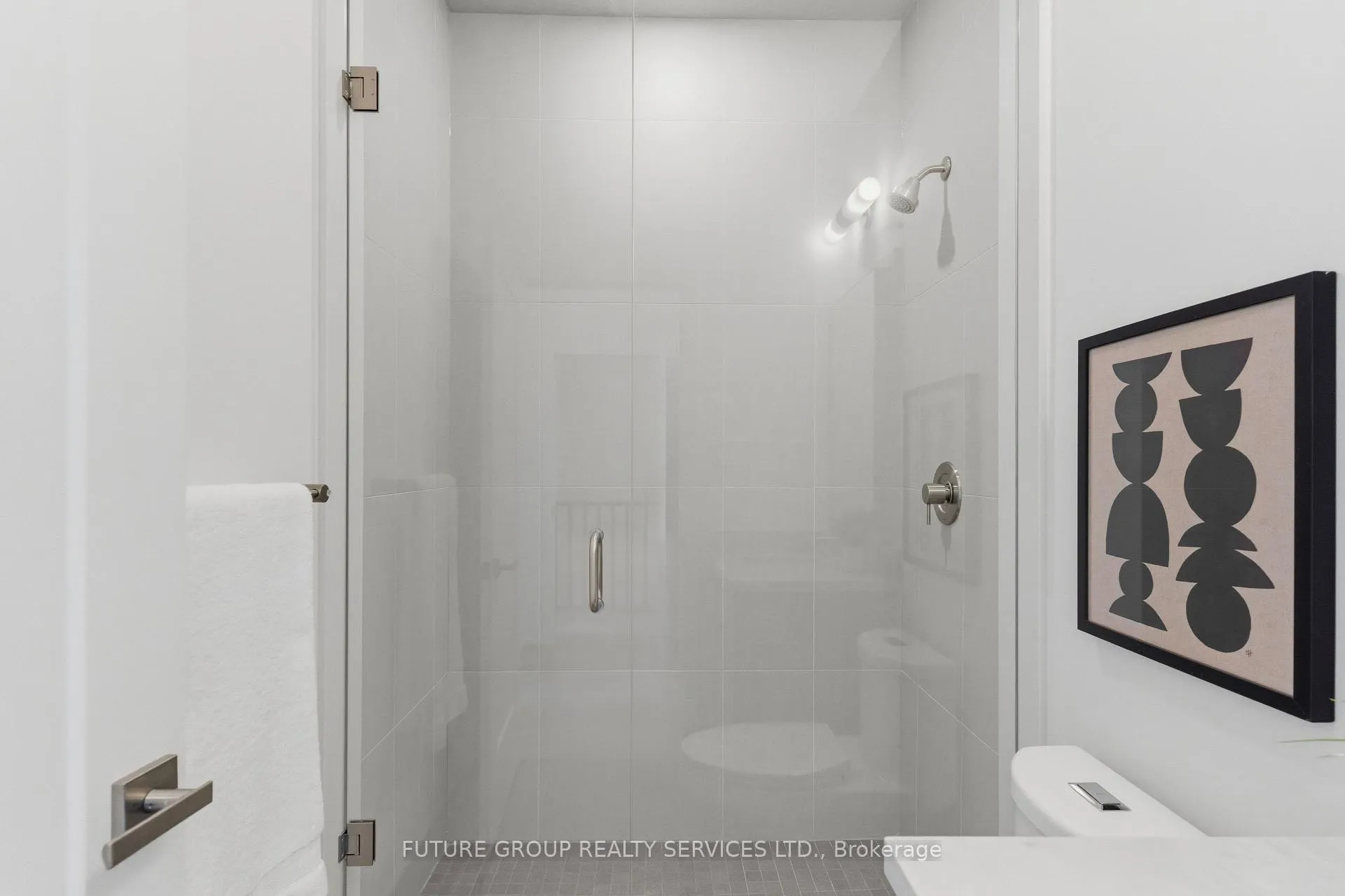 Photo 31 of Unit Unit 2, 86 Kenwood Avenue, Toronto, Humewood-Cedarvale — HOMEH