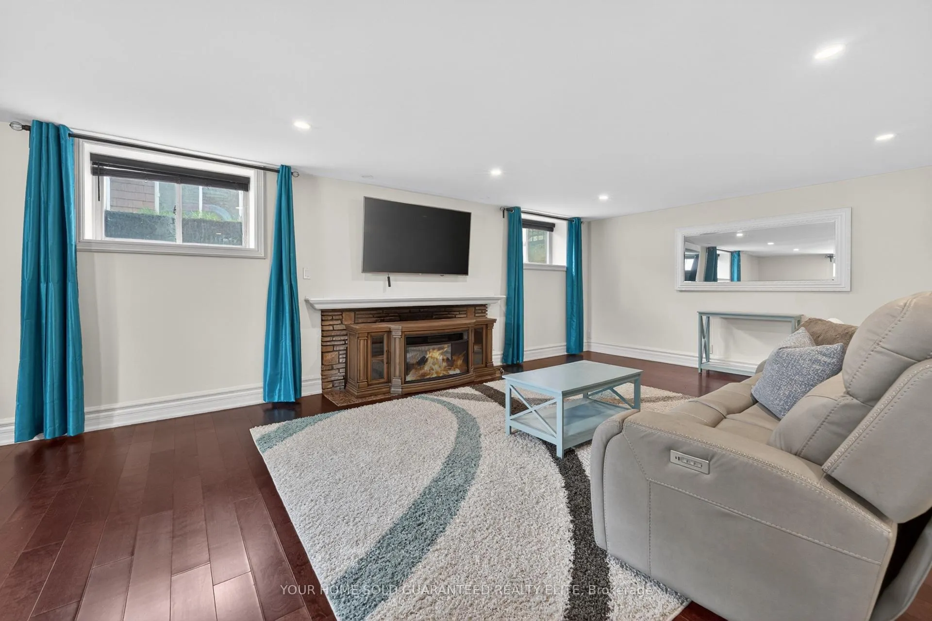 Photo 23 of 632 Ellengale Road, Burlington, LaSalle — HOMEH