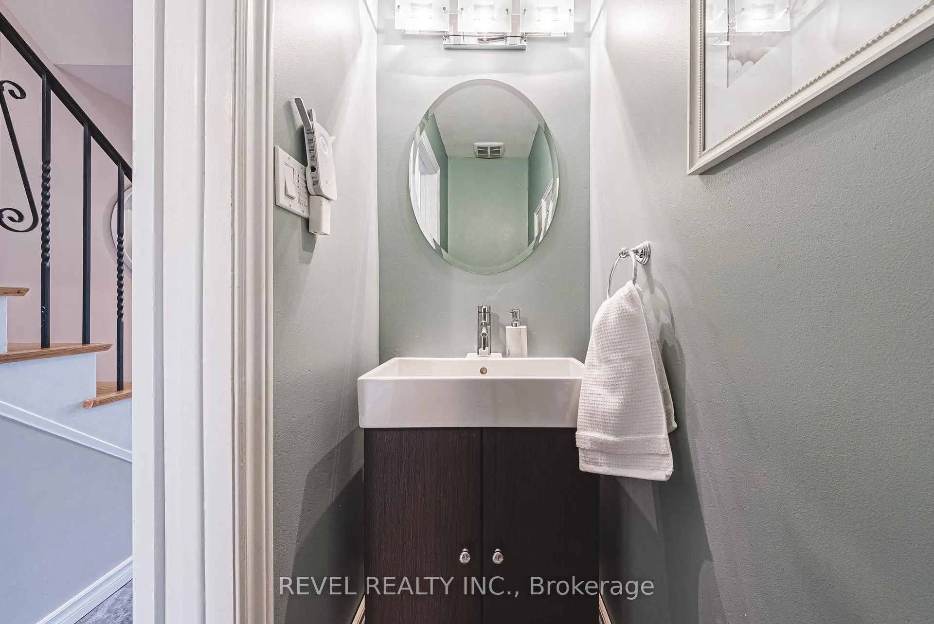Photo 15 of 5064 Brady Avenue, Burlington, Appleby — HOMEH