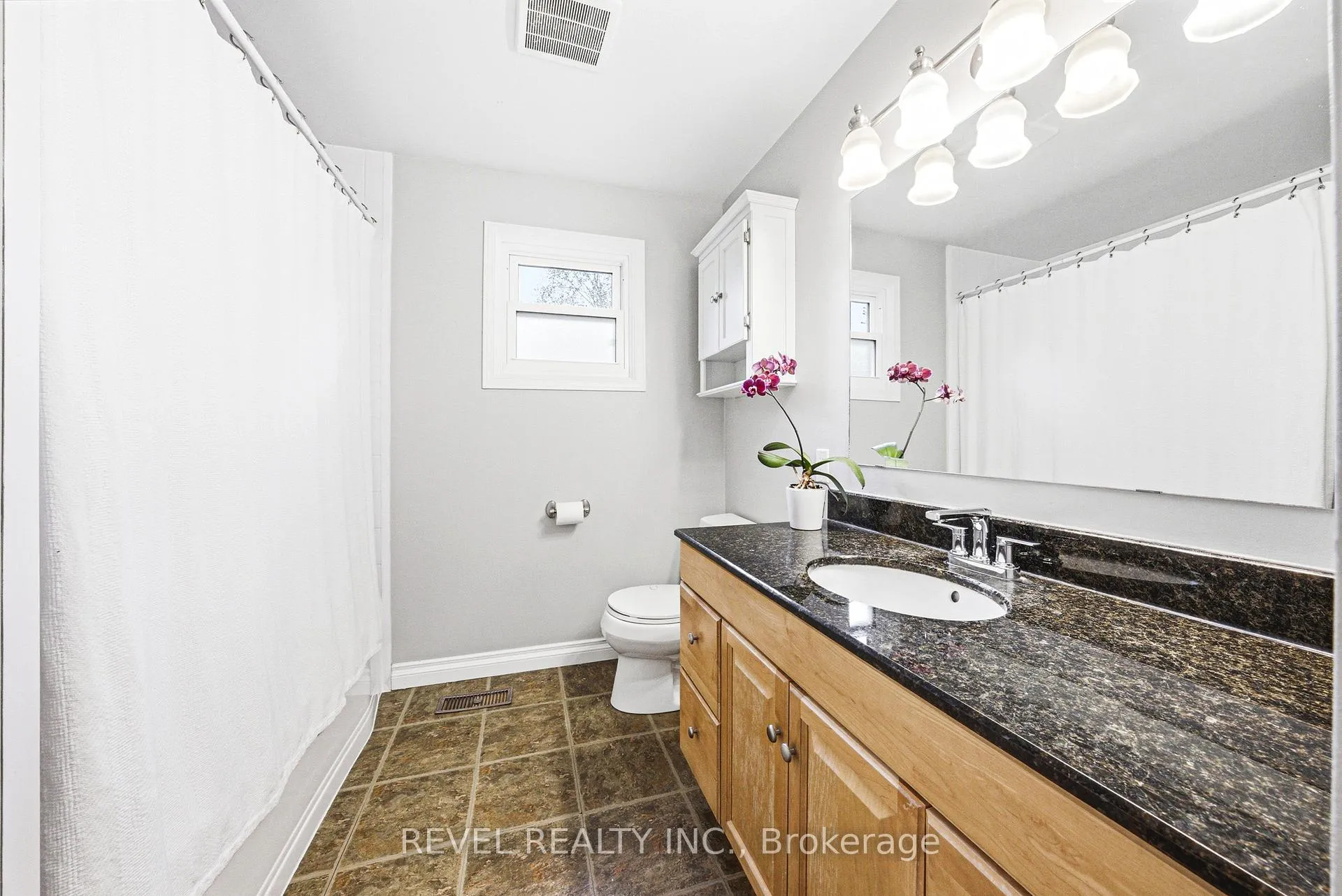 Photo 17 of 5064 Brady Avenue, Burlington, Appleby — HOMEH