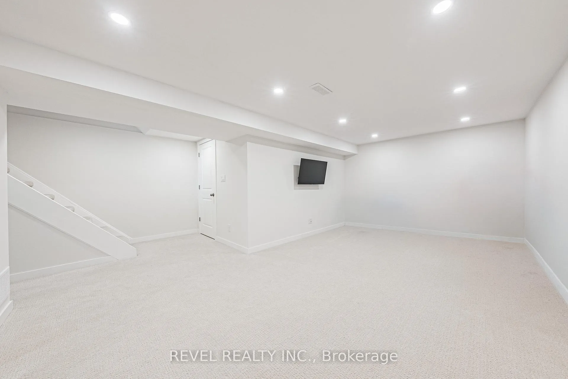Photo 25 of 5064 Brady Avenue, Burlington, Appleby — HOMEH