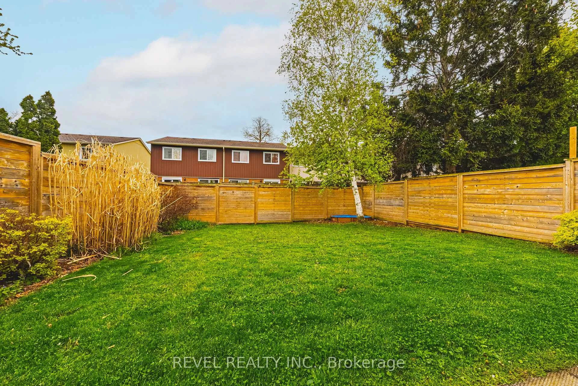 Photo 31 of 5064 Brady Avenue, Burlington, Appleby — HOMEH