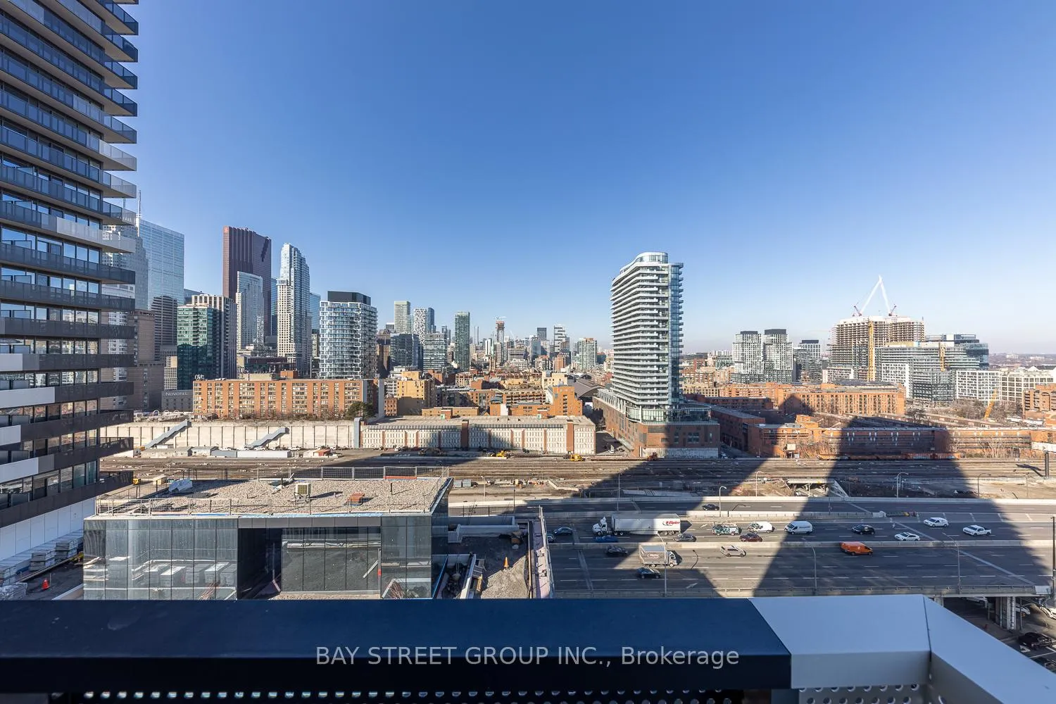 Photo 12 of Unit 1903, 138 Downes Street, Toronto, Waterfront Communities — HOMEH