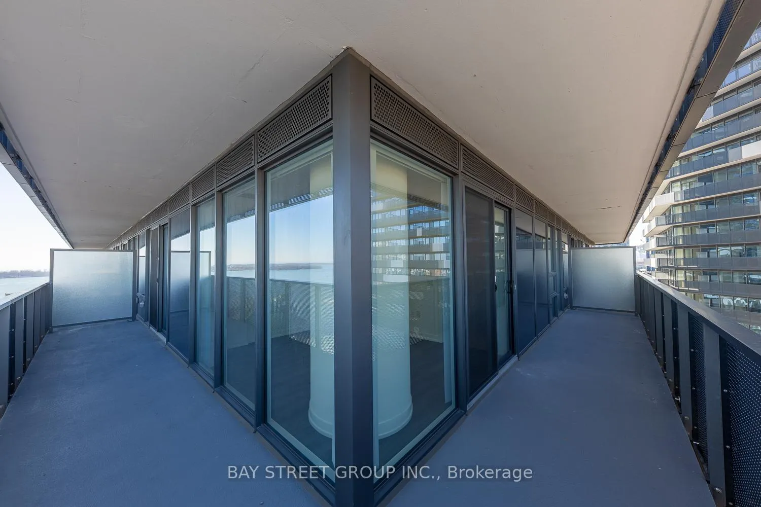 Photo 17 of Unit 1903, 138 Downes Street, Toronto, Waterfront Communities — HOMEH