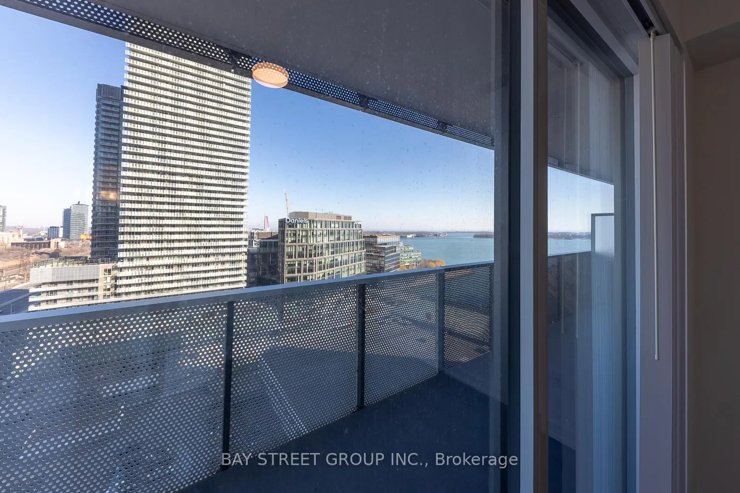 Photo 19 of Unit 1903, 138 Downes Street, Toronto, Waterfront Communities — HOMEH