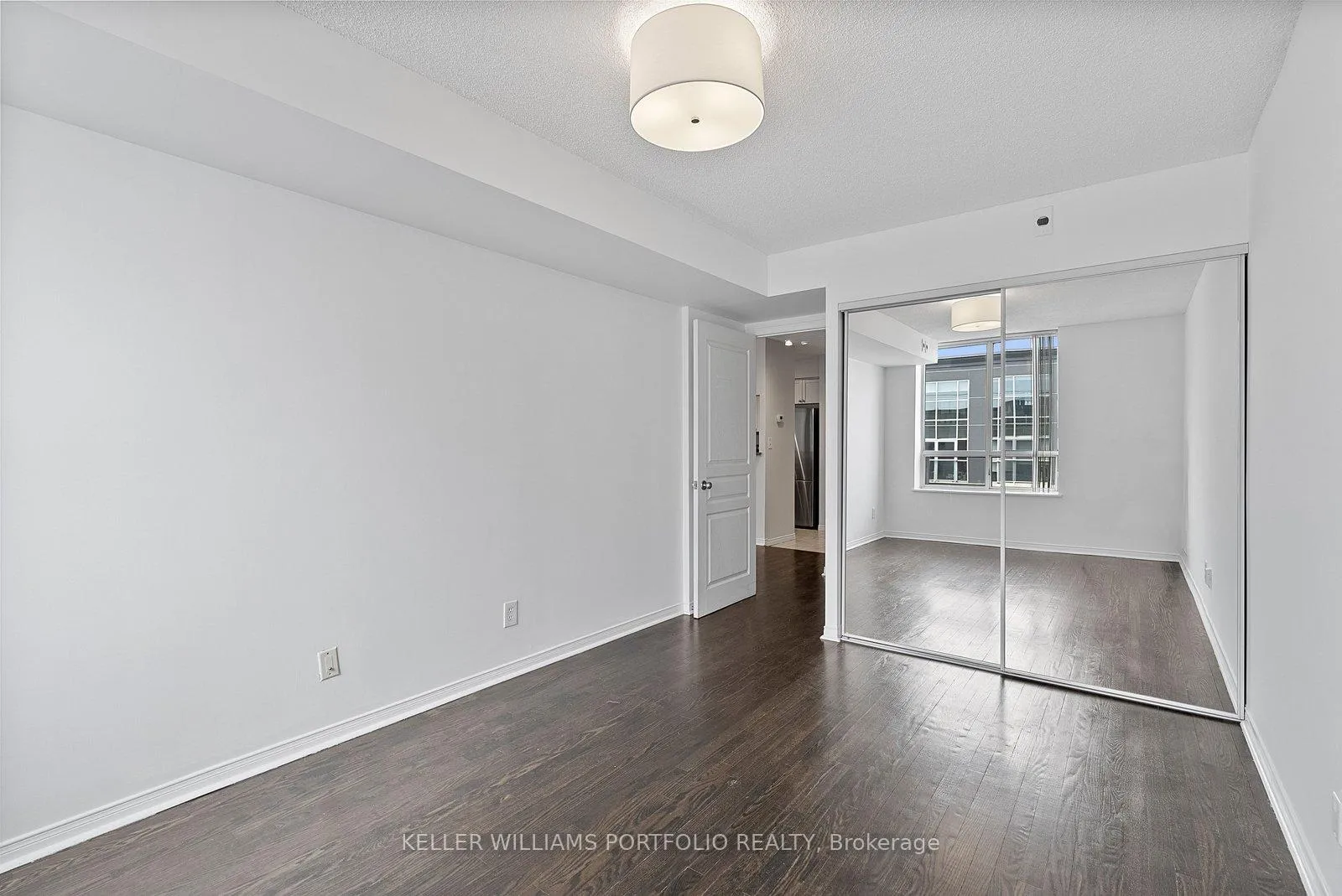 Photo 19 of Unit 408, 1829 Queen Street E, Toronto, The Beaches — HOMEH