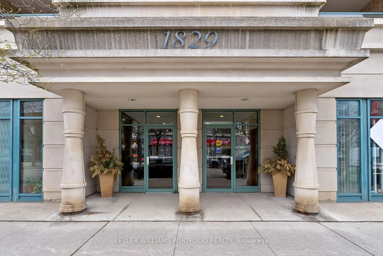 Photo 35 of Unit 408, 1829 Queen Street E, Toronto, The Beaches — HOMEH