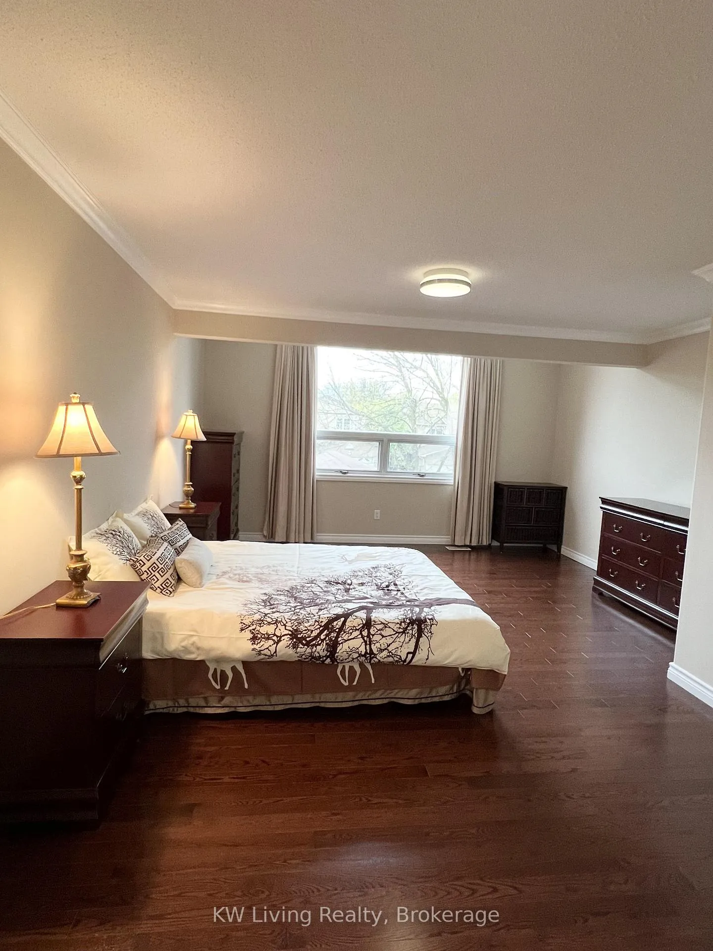 Photo 4 of 28 Parkinson Road E, Markham, Markham Village — HOMEH