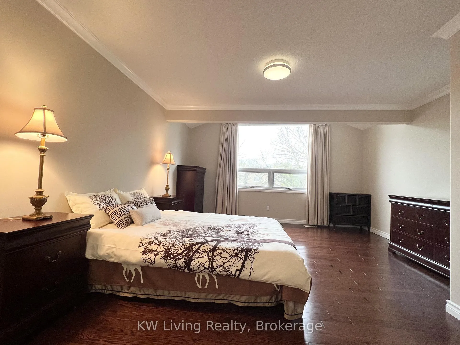 Photo 7 of 28 Parkinson Road E, Markham, Markham Village — HOMEH