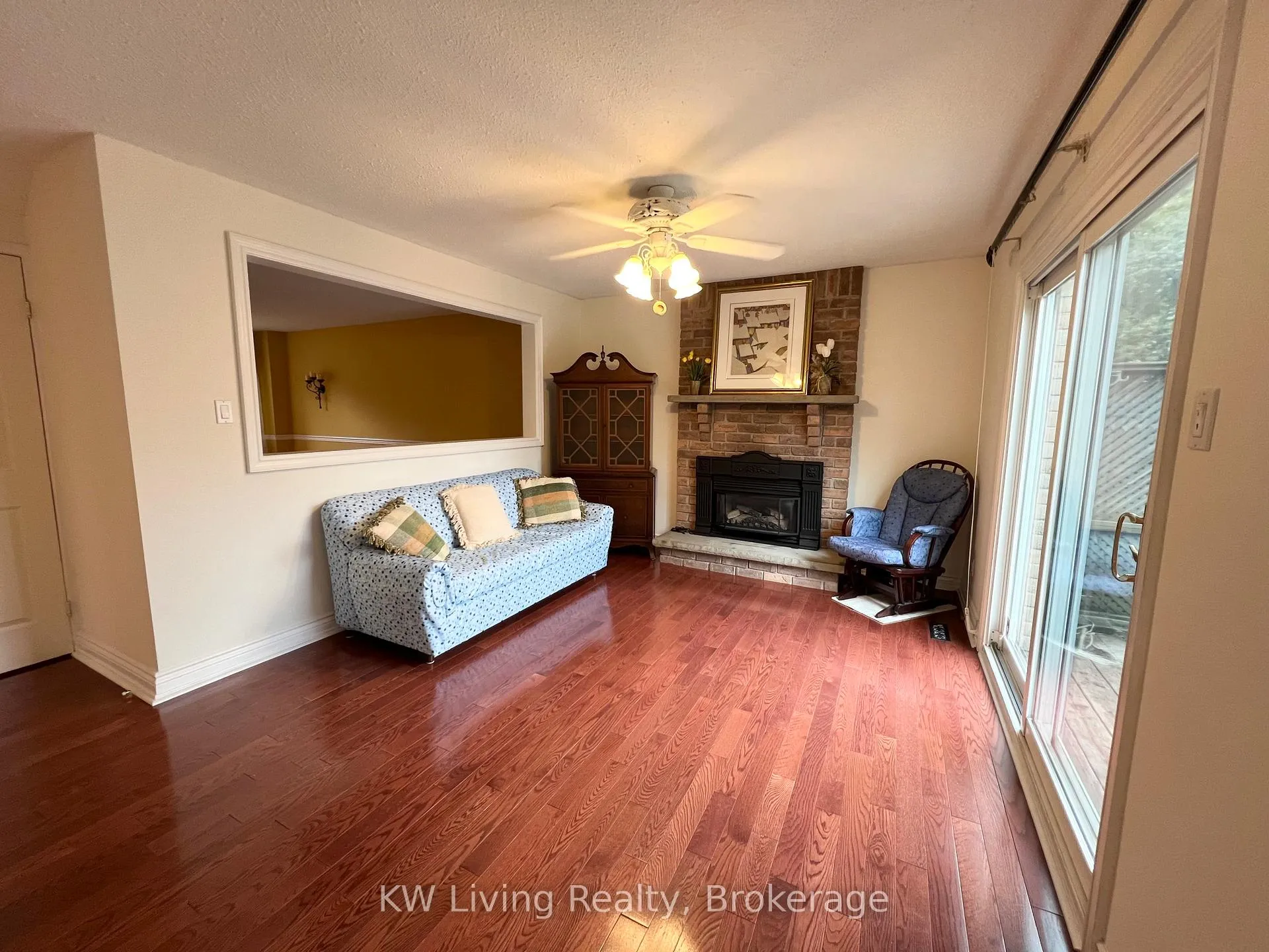 Photo 30 of 28 Parkinson Road E, Markham, Markham Village — HOMEH