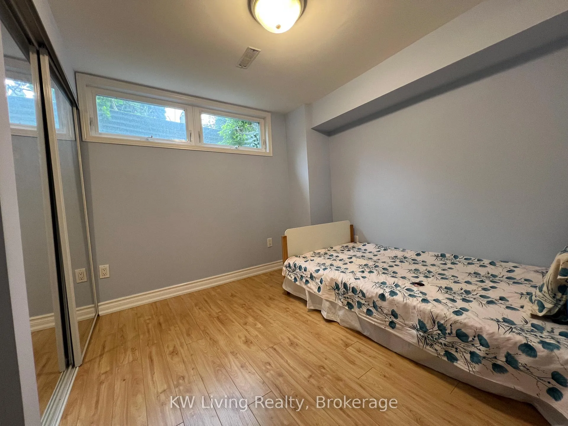 Photo 36 of 28 Parkinson Road E, Markham, Markham Village — HOMEH