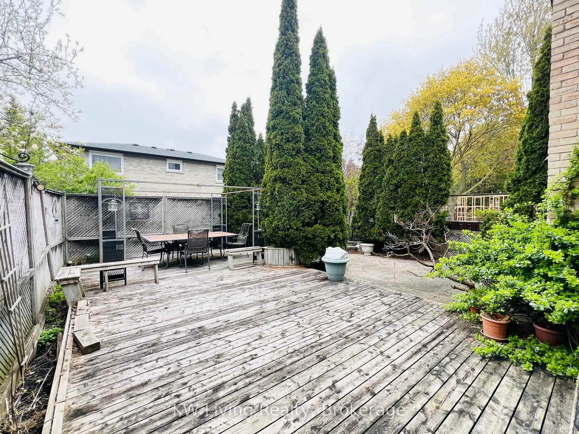 Photo 38 of 28 Parkinson Road E, Markham, Markham Village — HOMEH