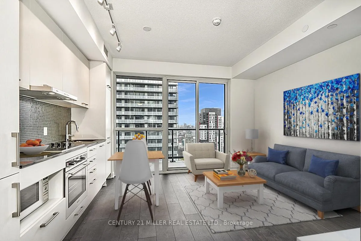 Front of Unit 3609, 87 Peter Street
