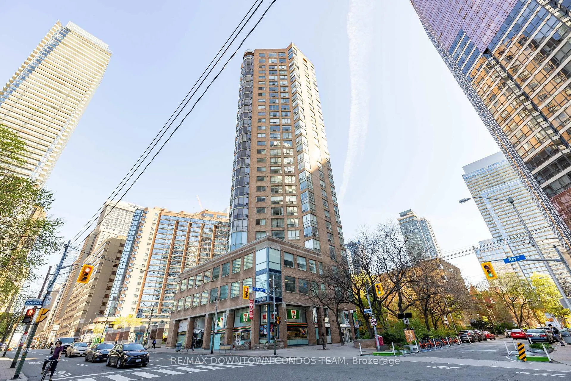 Photo 2 of Unit 506, 44 St Joseph Street, Toronto, Bay Street Corridor — HOMEH