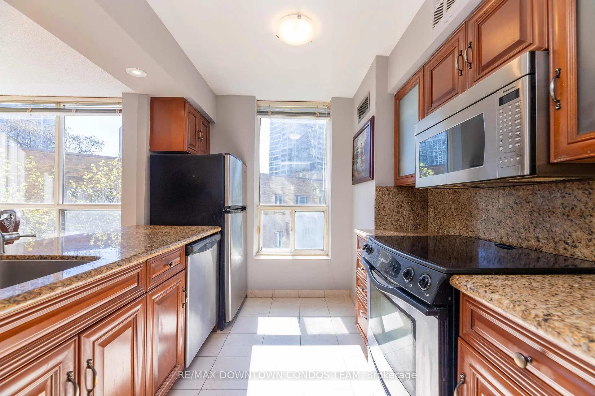 Photo 17 of Unit 506, 44 St Joseph Street, Toronto, Bay Street Corridor — HOMEH
