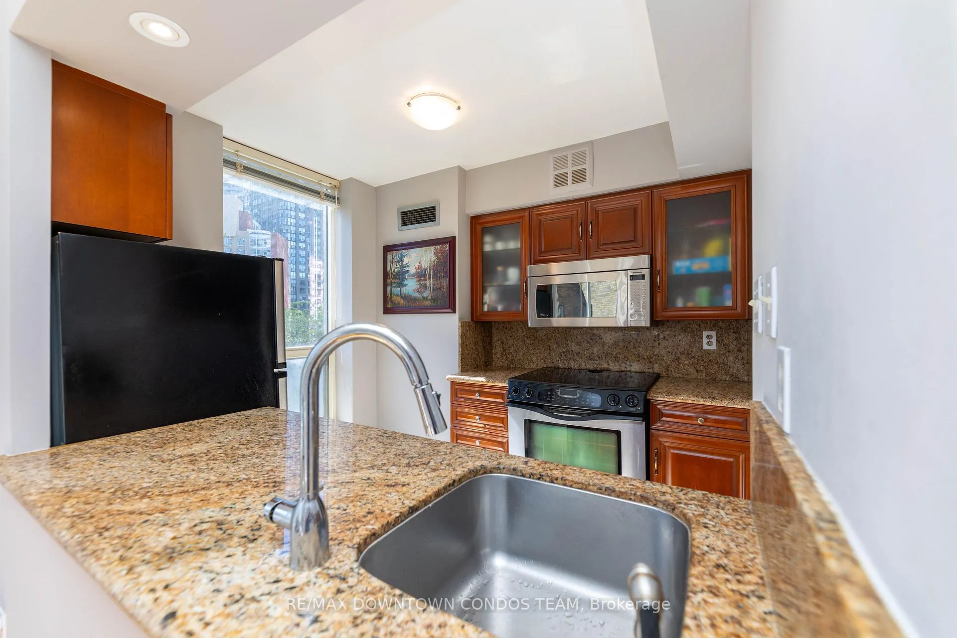 Photo 21 of Unit 506, 44 St Joseph Street, Toronto, Bay Street Corridor — HOMEH