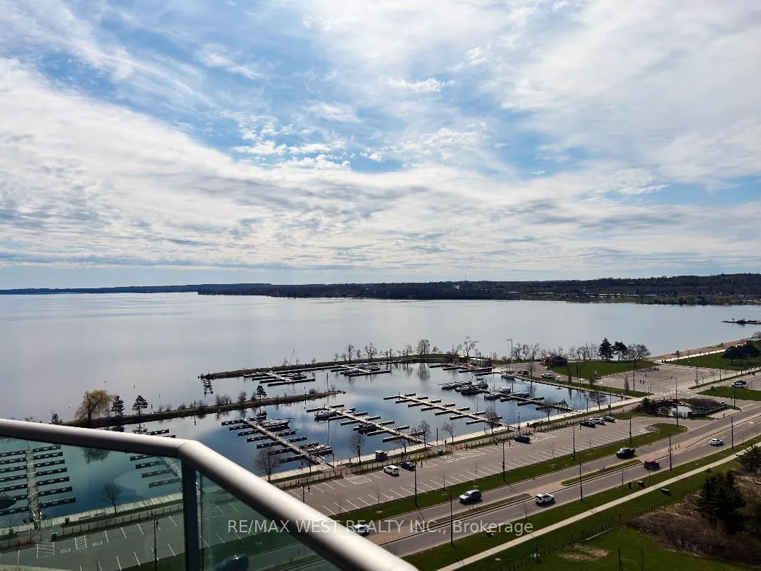 Photo 9 of Unit PH1 1, 2 Toronto Street, Barrie, City Centre — HOMEH